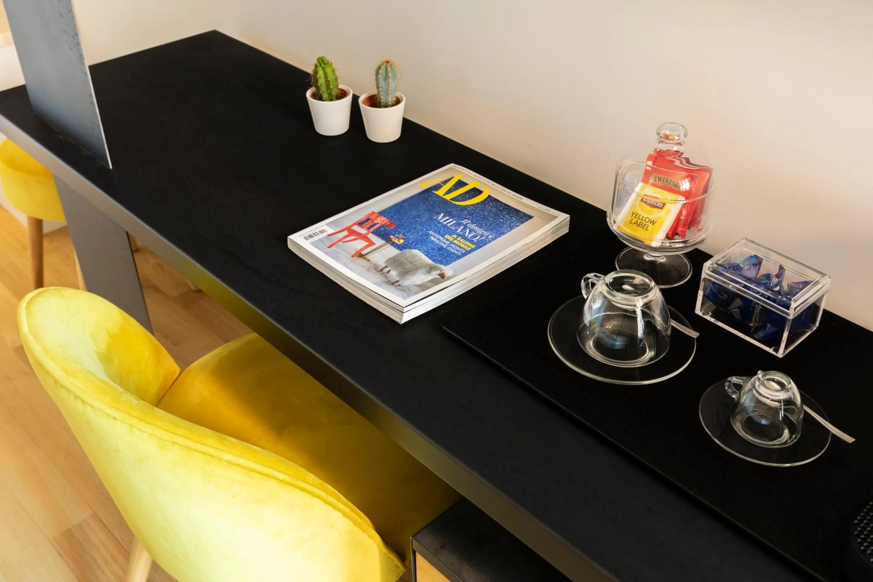 Day in Residenza Palline by Hili