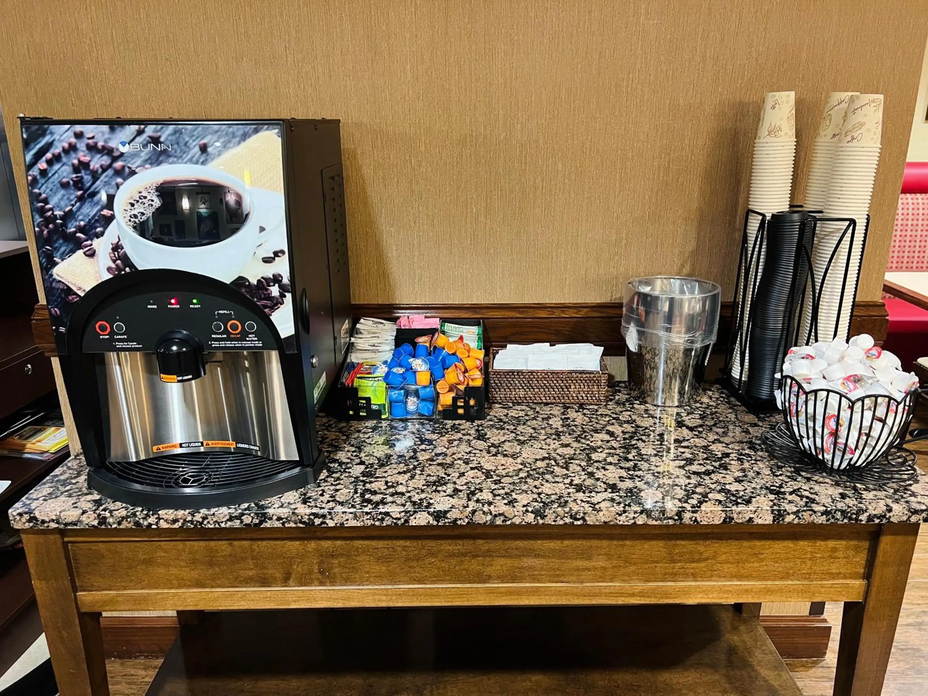 Coffee/tea facilities in Pier House 60 Clearwater Beach Marina Hotel