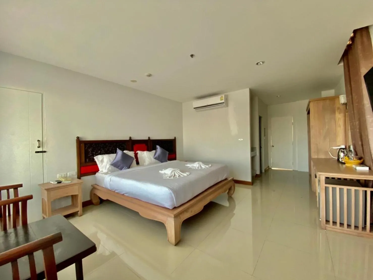 Bed in At Ruam Chok Hotel