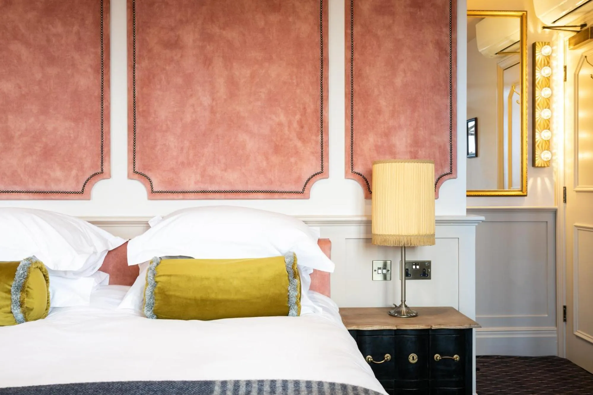 Bed in The Bedford Balham - Live Music Venue