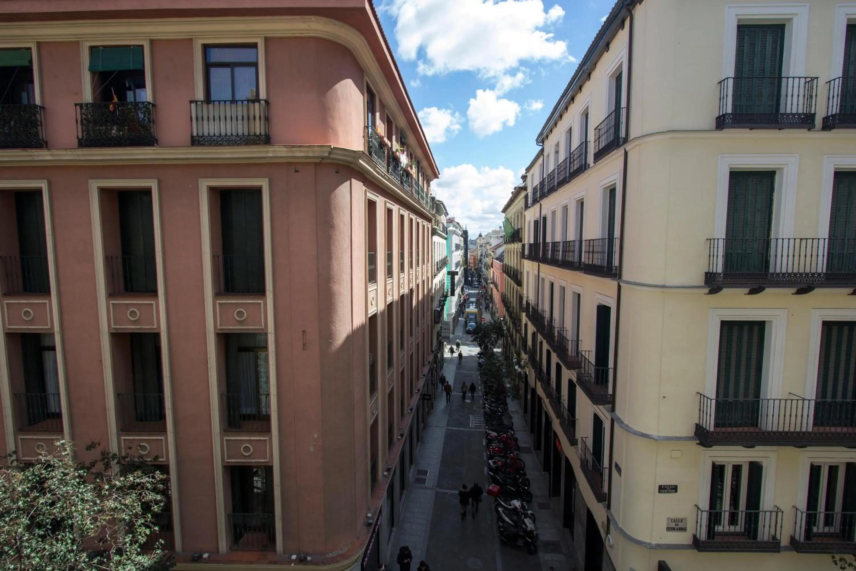 Property building in Hostal Los Alpes