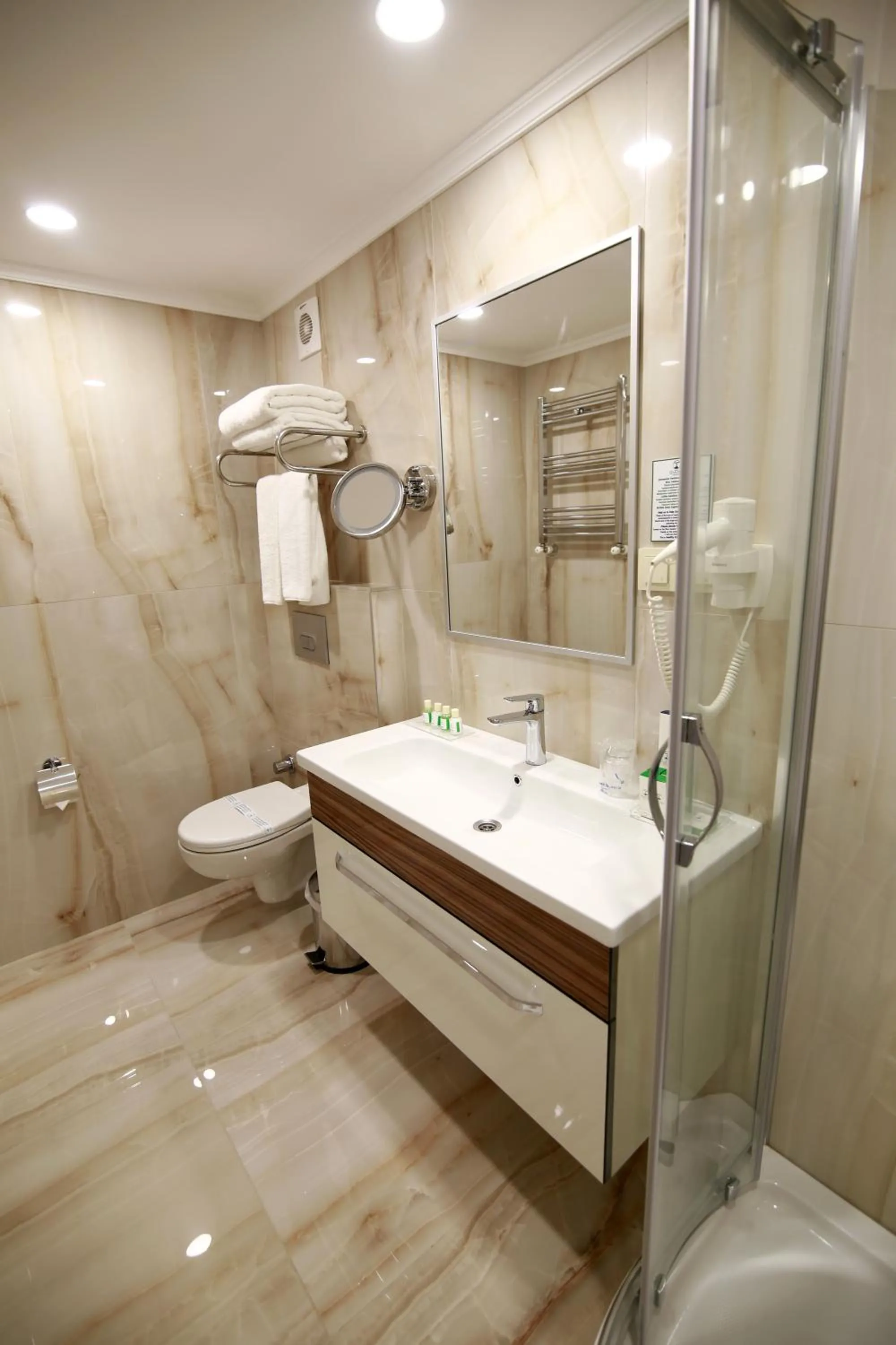 Bathroom in Tuzla Garden Hotel & Spa