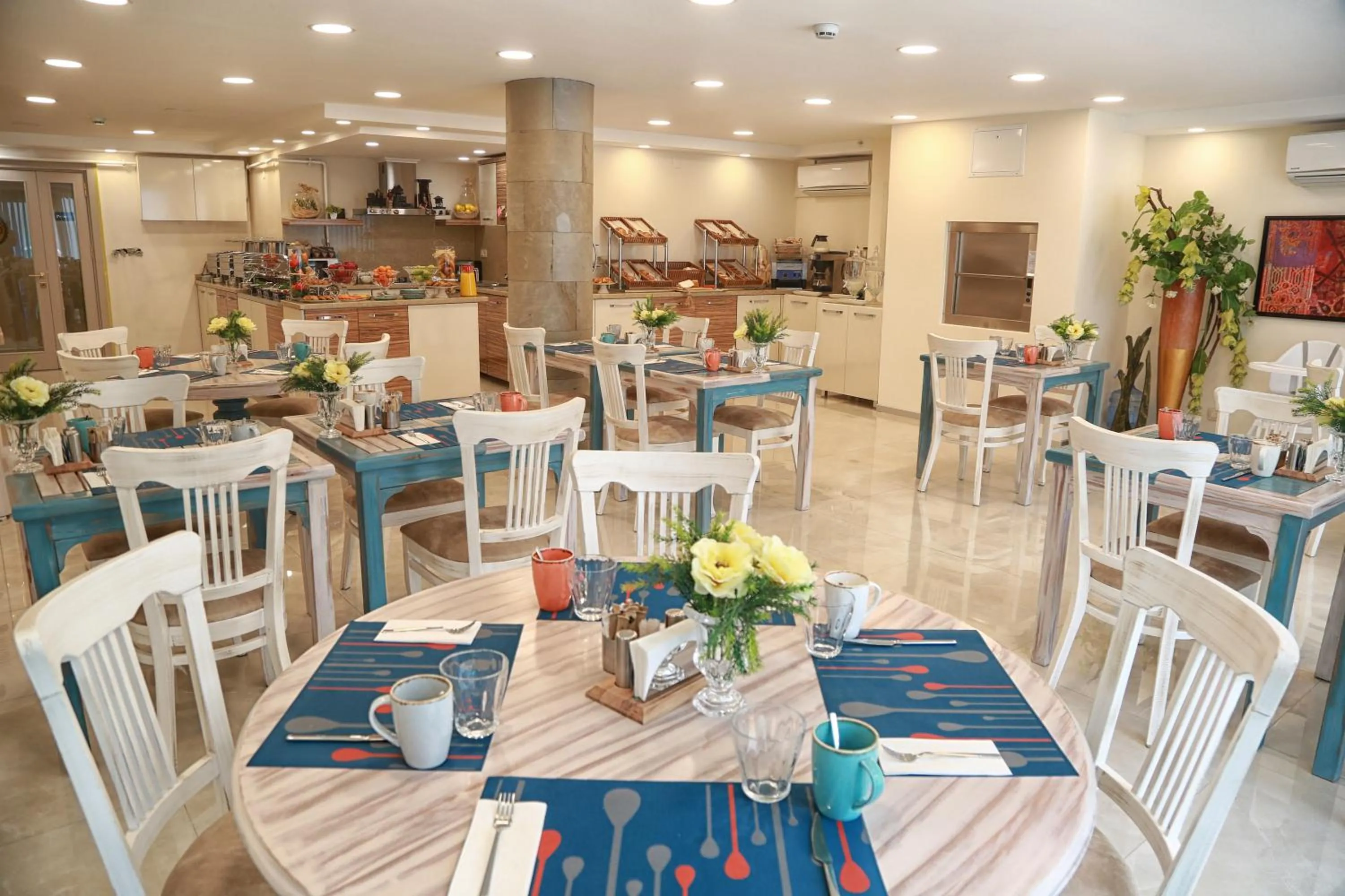 Buffet breakfast in Tuzla Garden Hotel & Spa