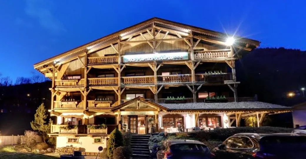 Property building in Residence Hôtelière La Renardiere