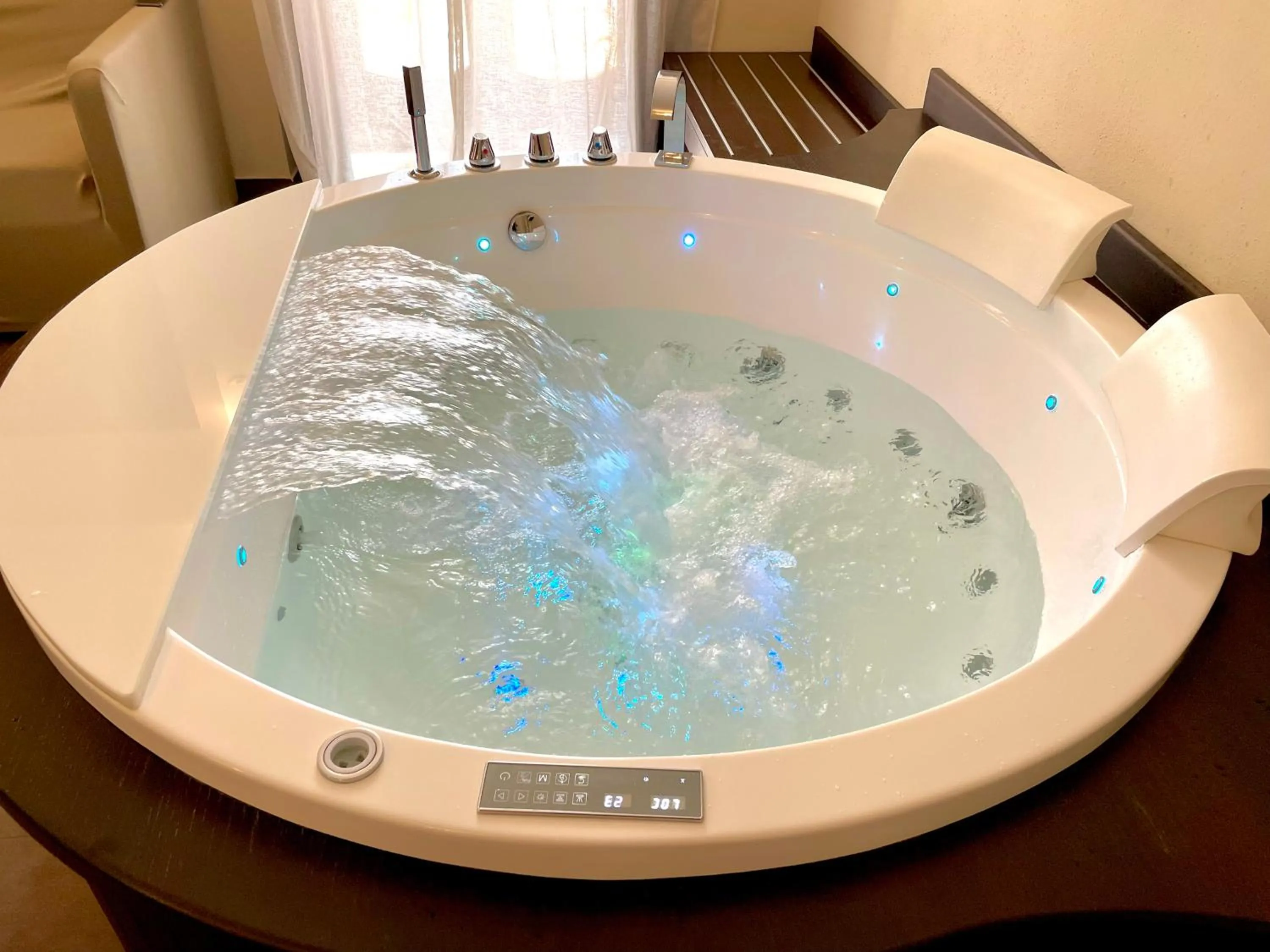 Hot Tub in Residenza il Barone