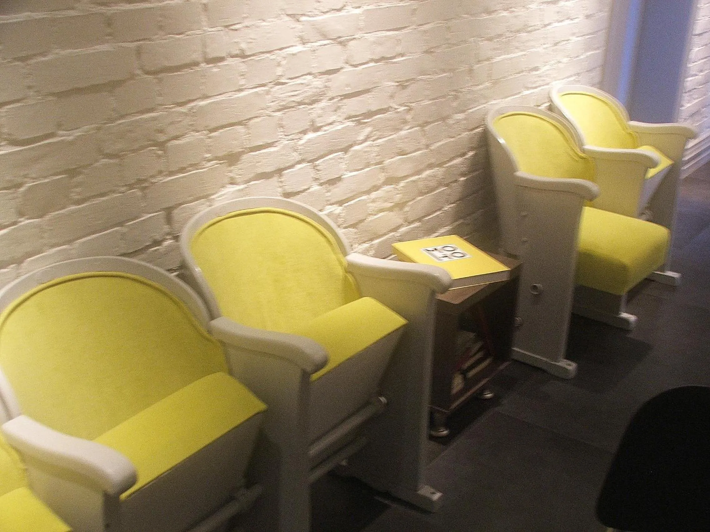 Seating area in MoHo S