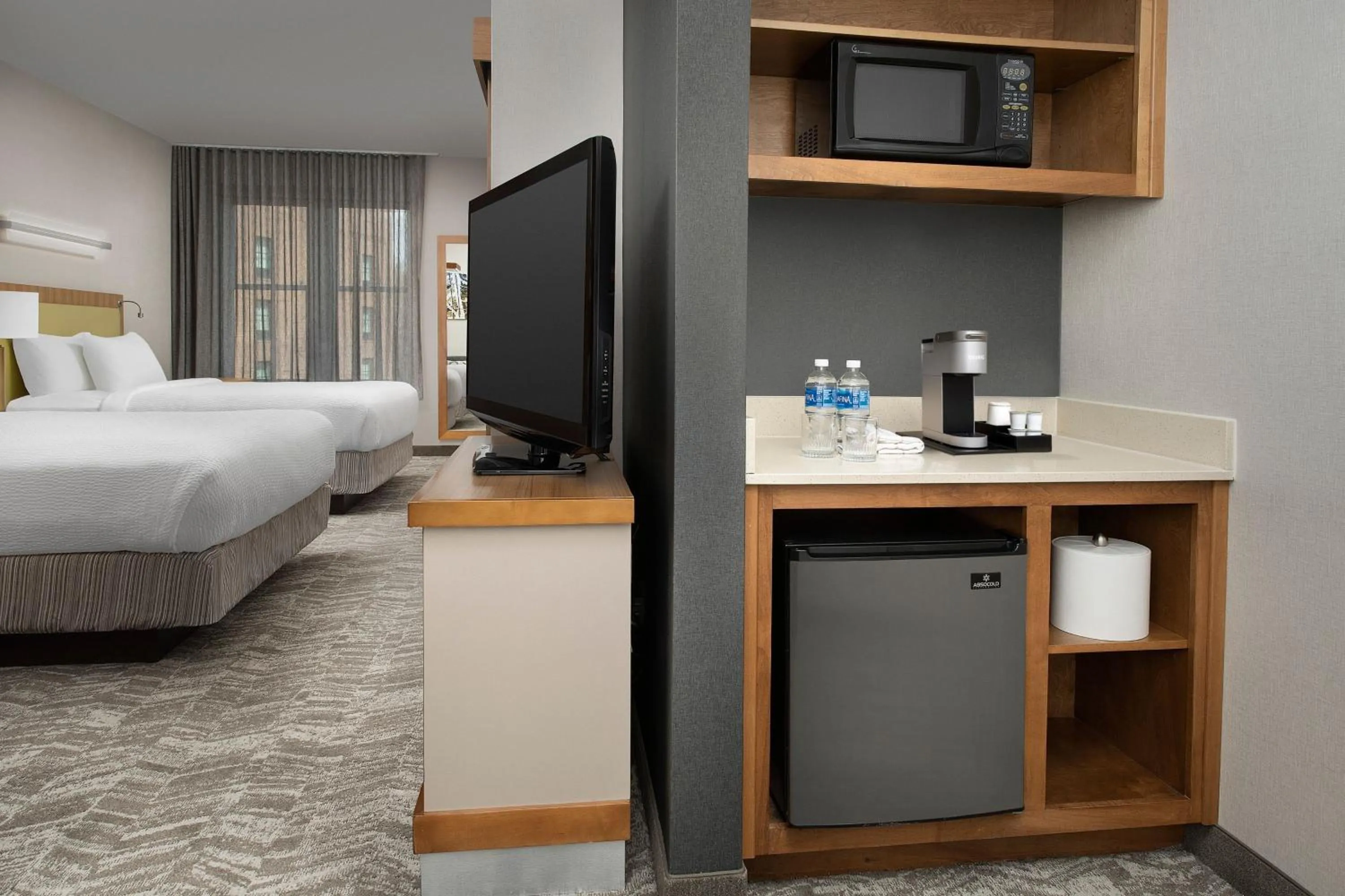 Photo of the whole room, Bed in SpringHill Suites by Marriott Huntsville West/Research Park