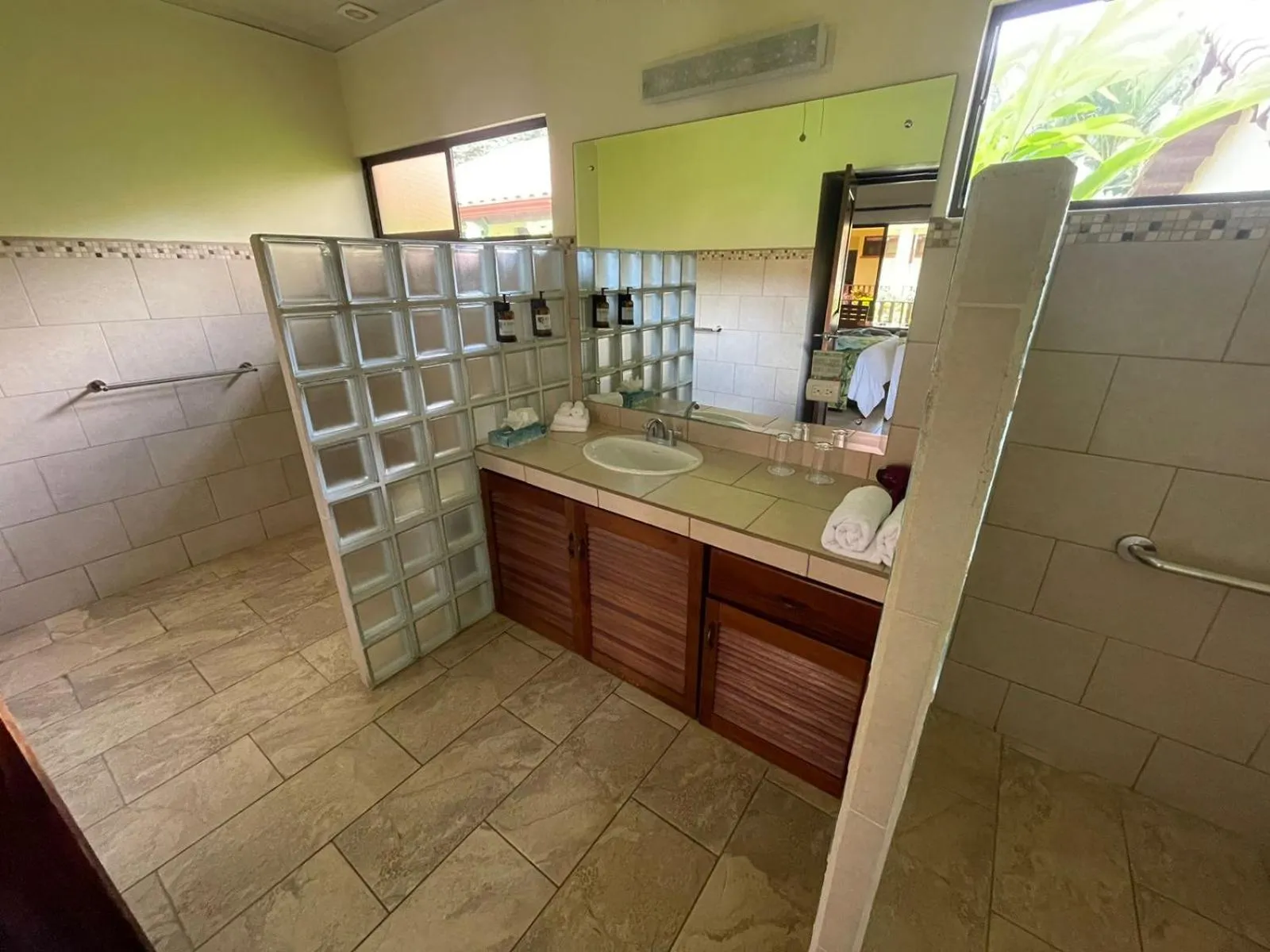 Shower in La Foresta Nature Resort