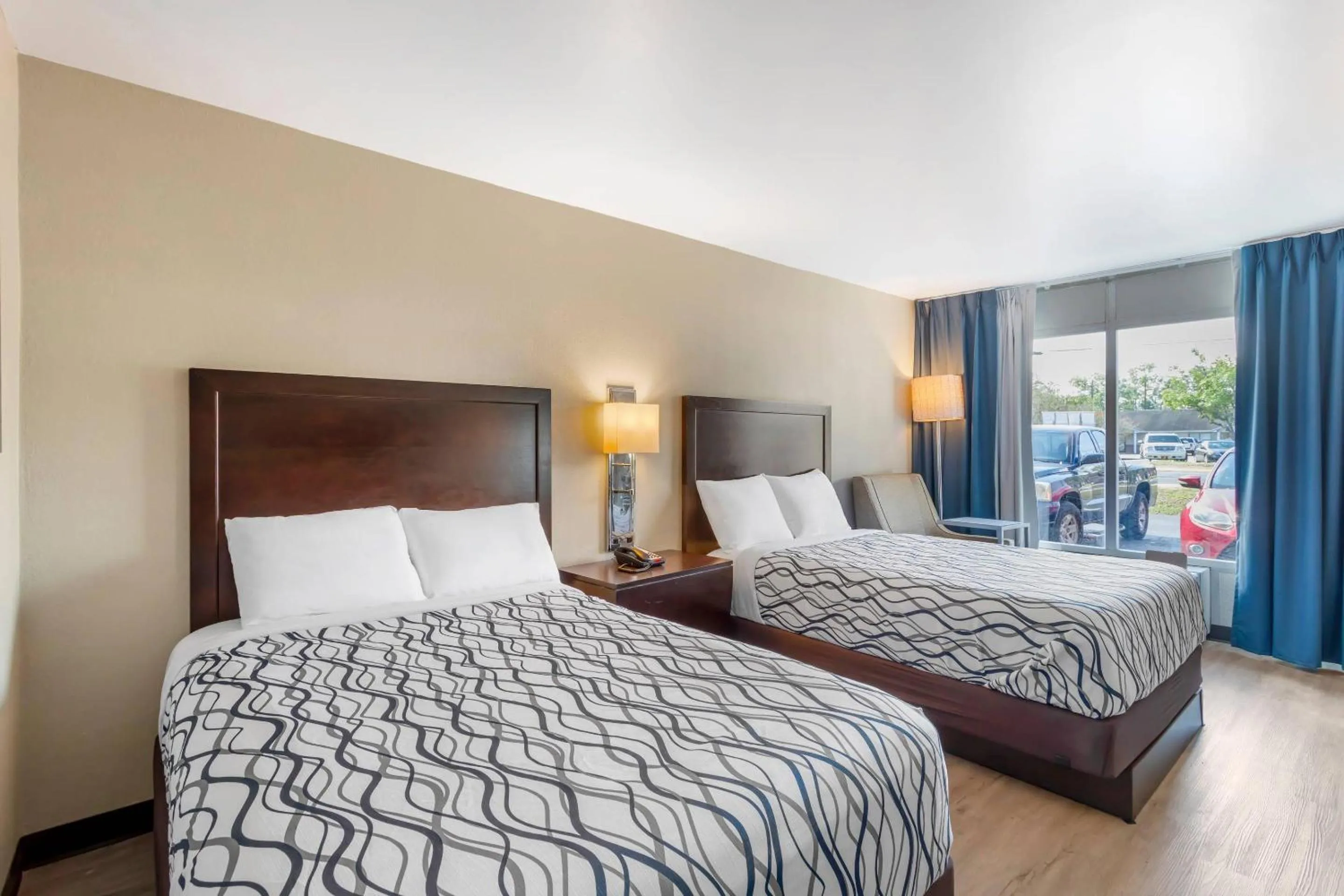 Bedroom, Bed in Rodeway Inn Orange Park - Jacksonville near Naval Air Station