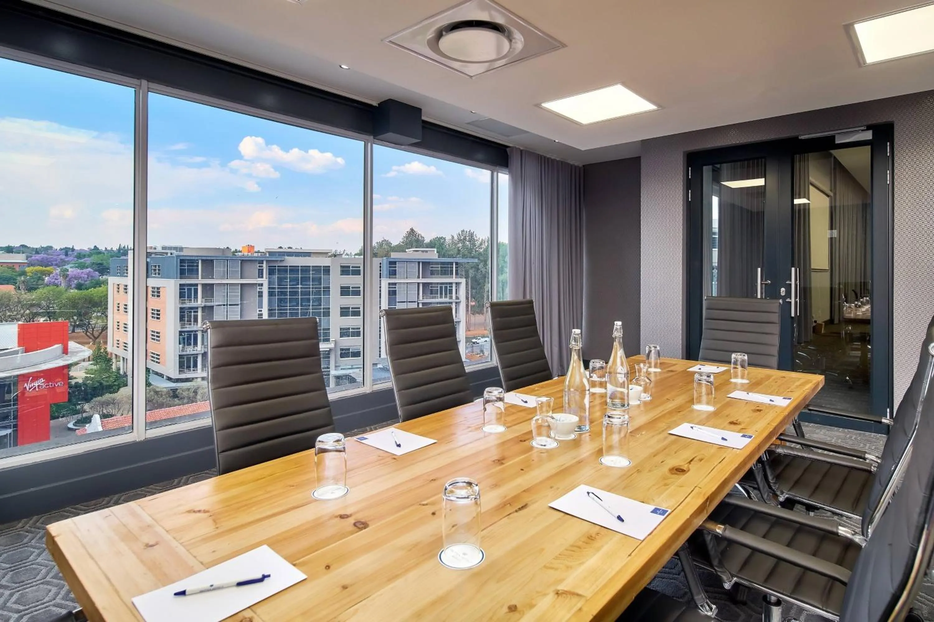 Meeting/conference room in Protea Hotel by Marriott Pretoria Loftus Park
