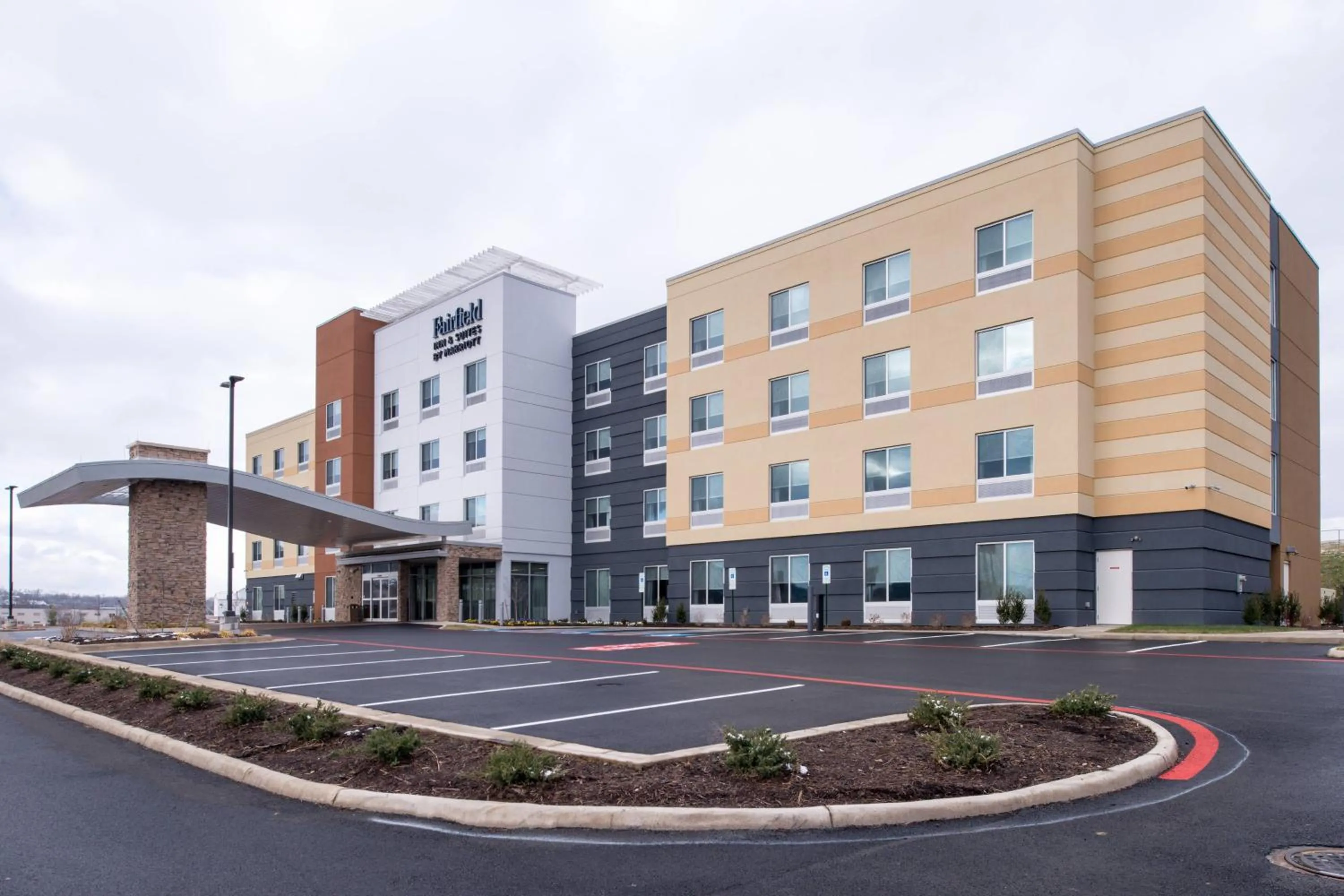 Property building in Fairfield Inn & Suites by Marriott Staunton