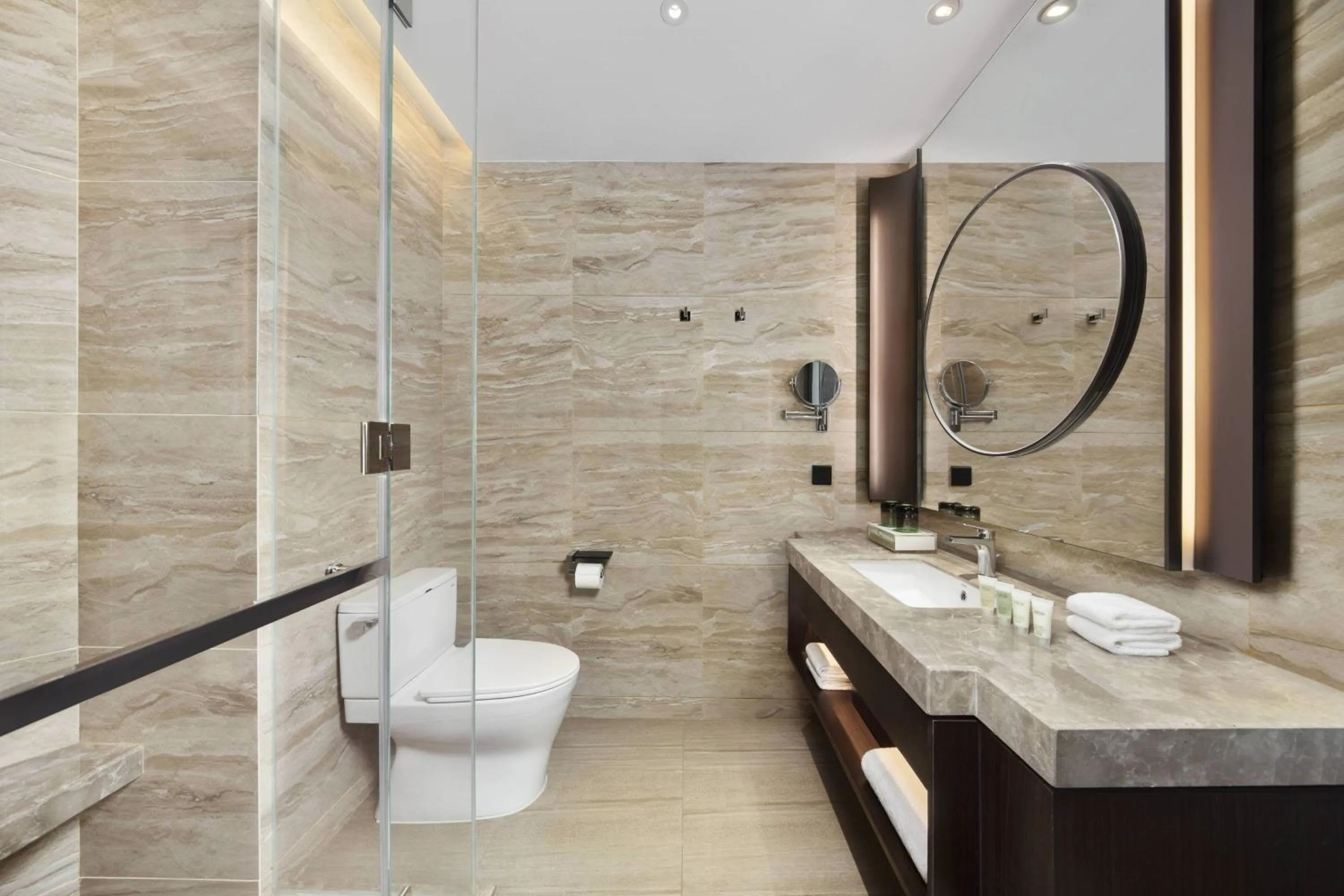 Bathroom in Courtyard by Marriott Suzhou Mudu