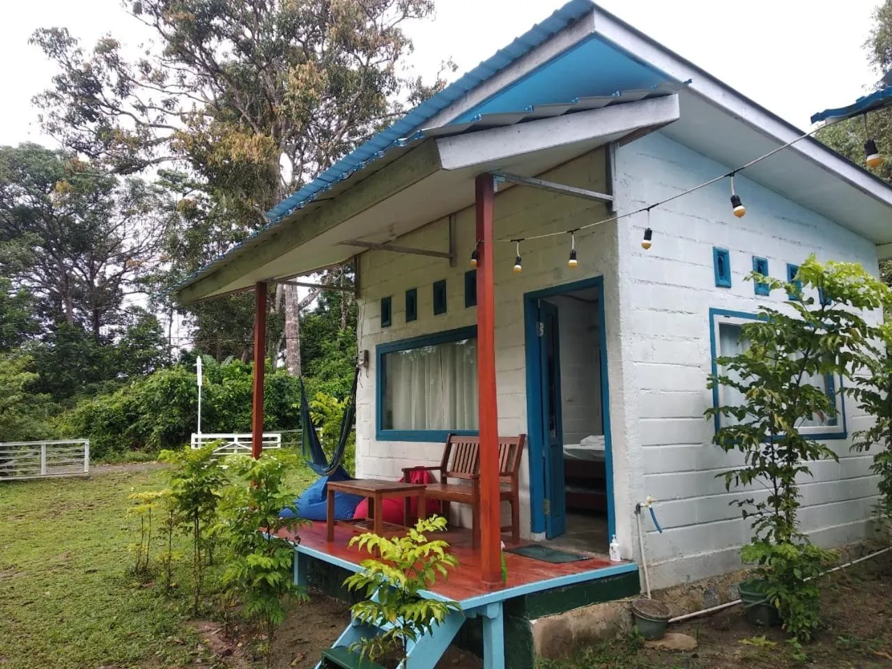 Property building in Tanjong Tinggi Cottage