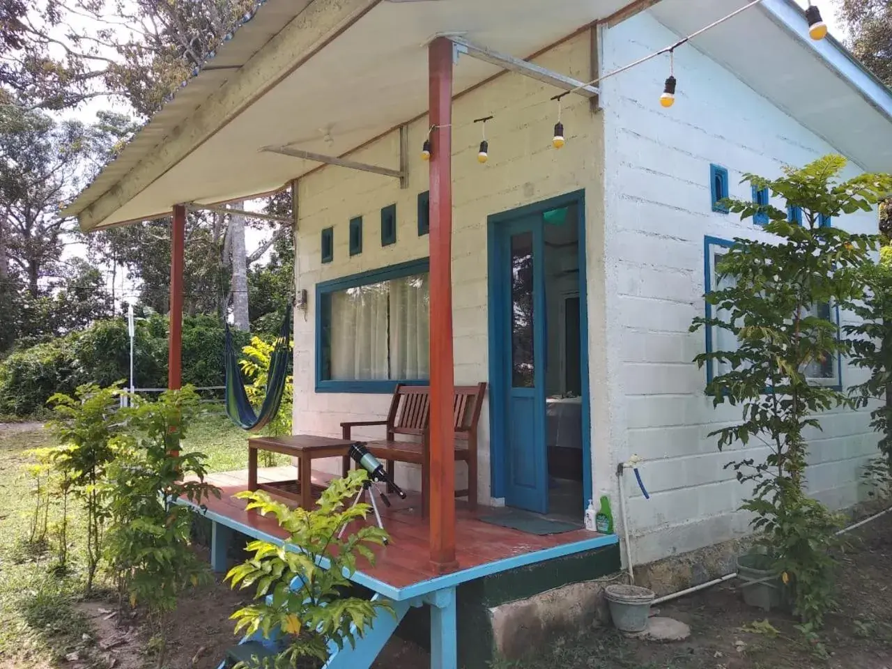 Standard Triple Room - single occupancy in Tanjong Tinggi Cottage Standard Triple Room - single occupancy in Tanjong Tinggi Cottage