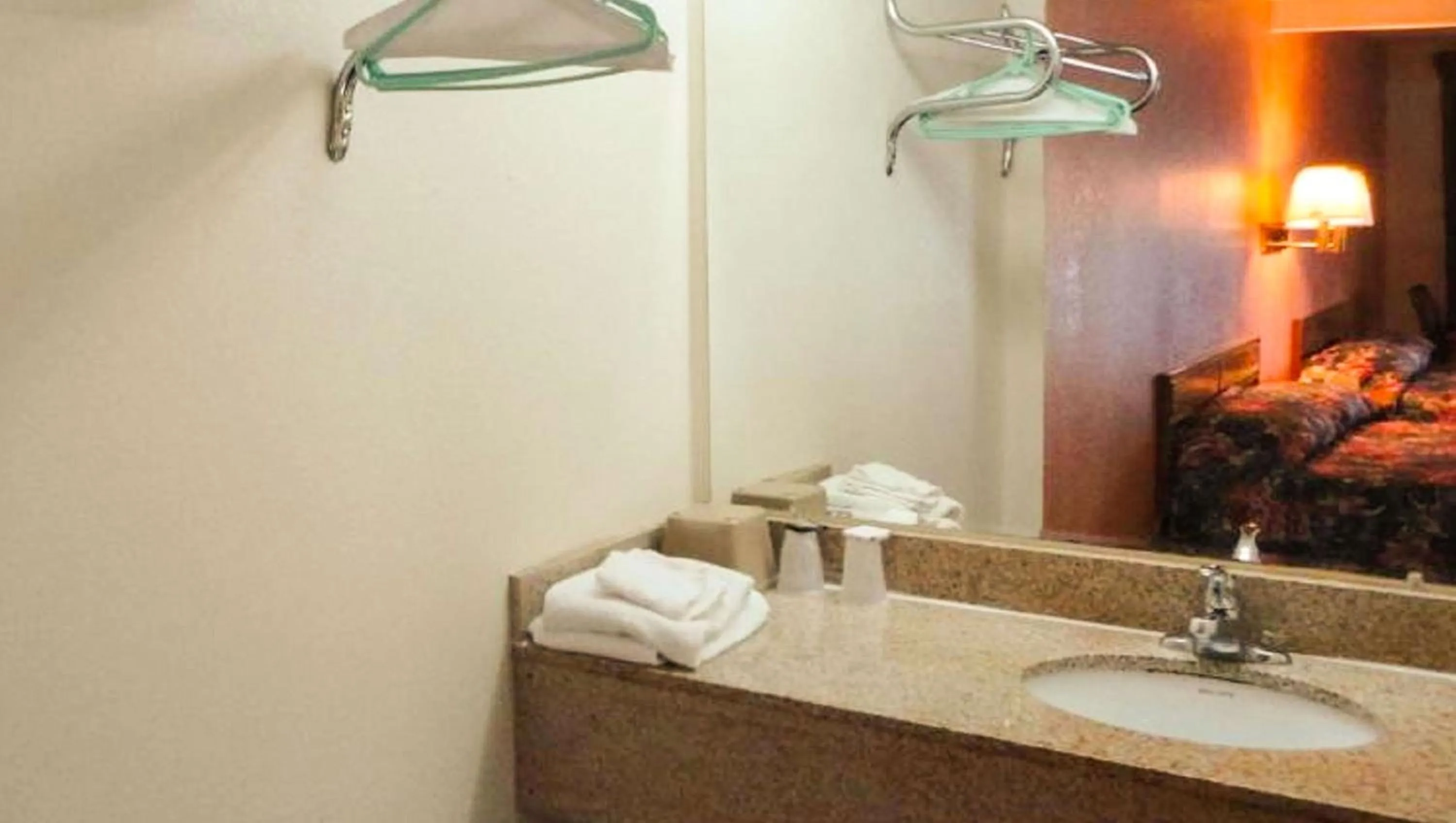 Bathroom in Budget Inn Franklinton