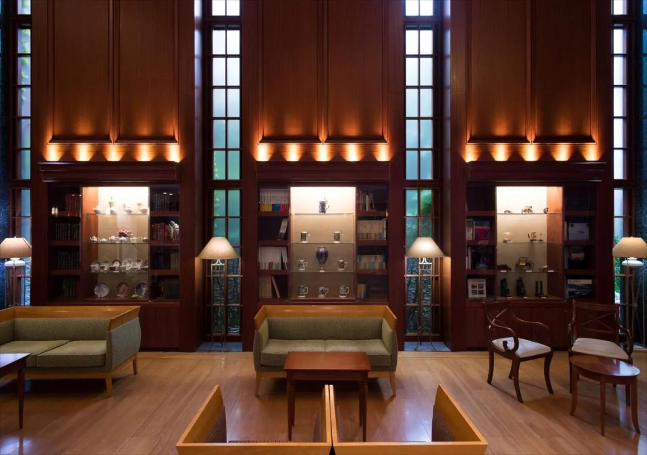 Lobby or reception in Kanazawa New Grand Hotel Premier