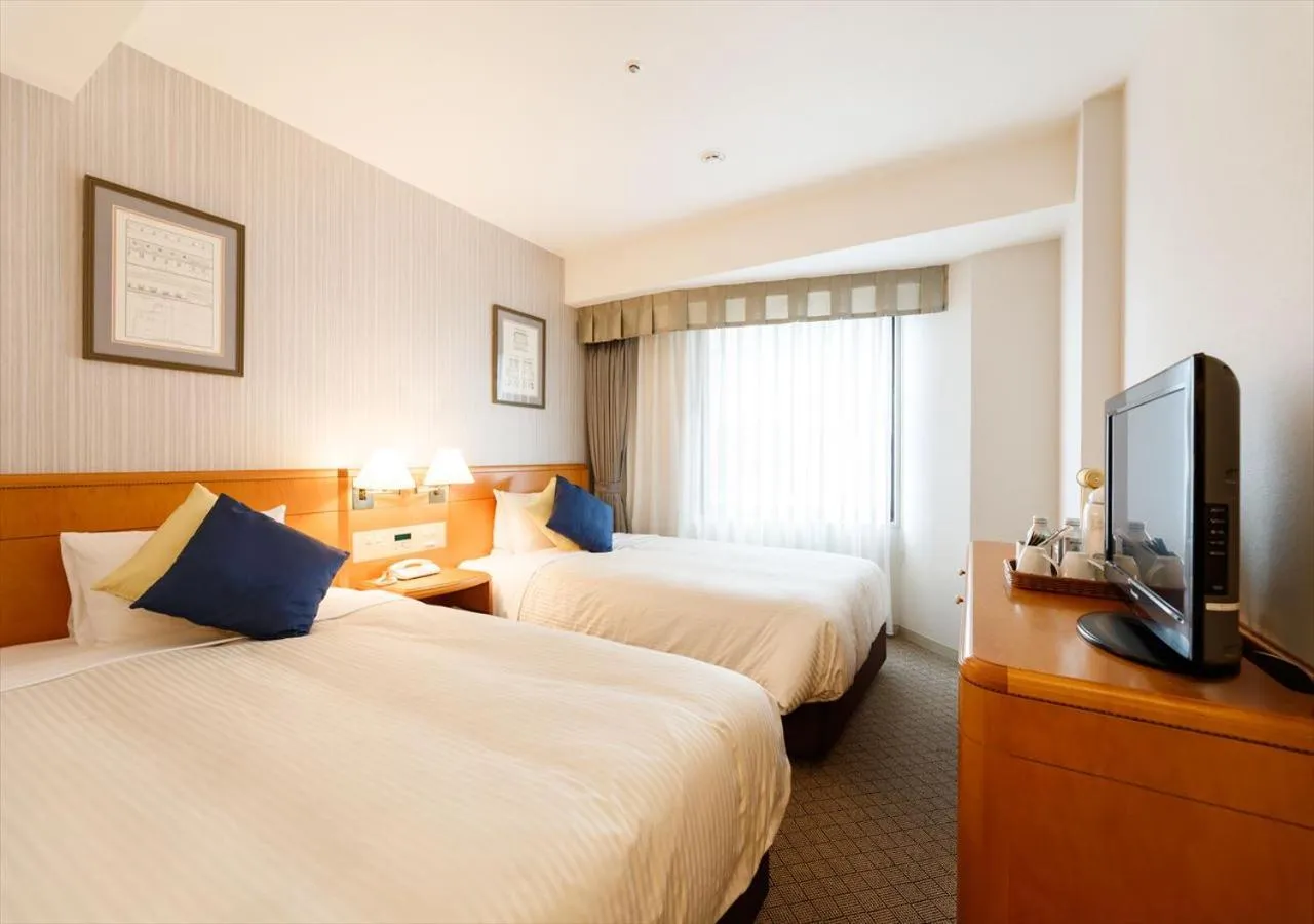 Photo of the whole room, Bed in Kanazawa New Grand Hotel Premier