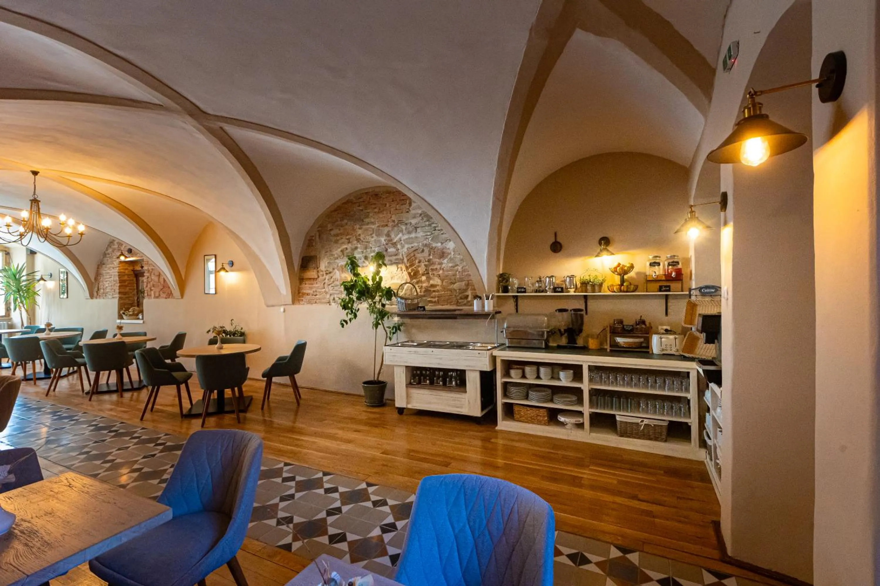 Restaurant/places to eat in Hotel Casa Wagner