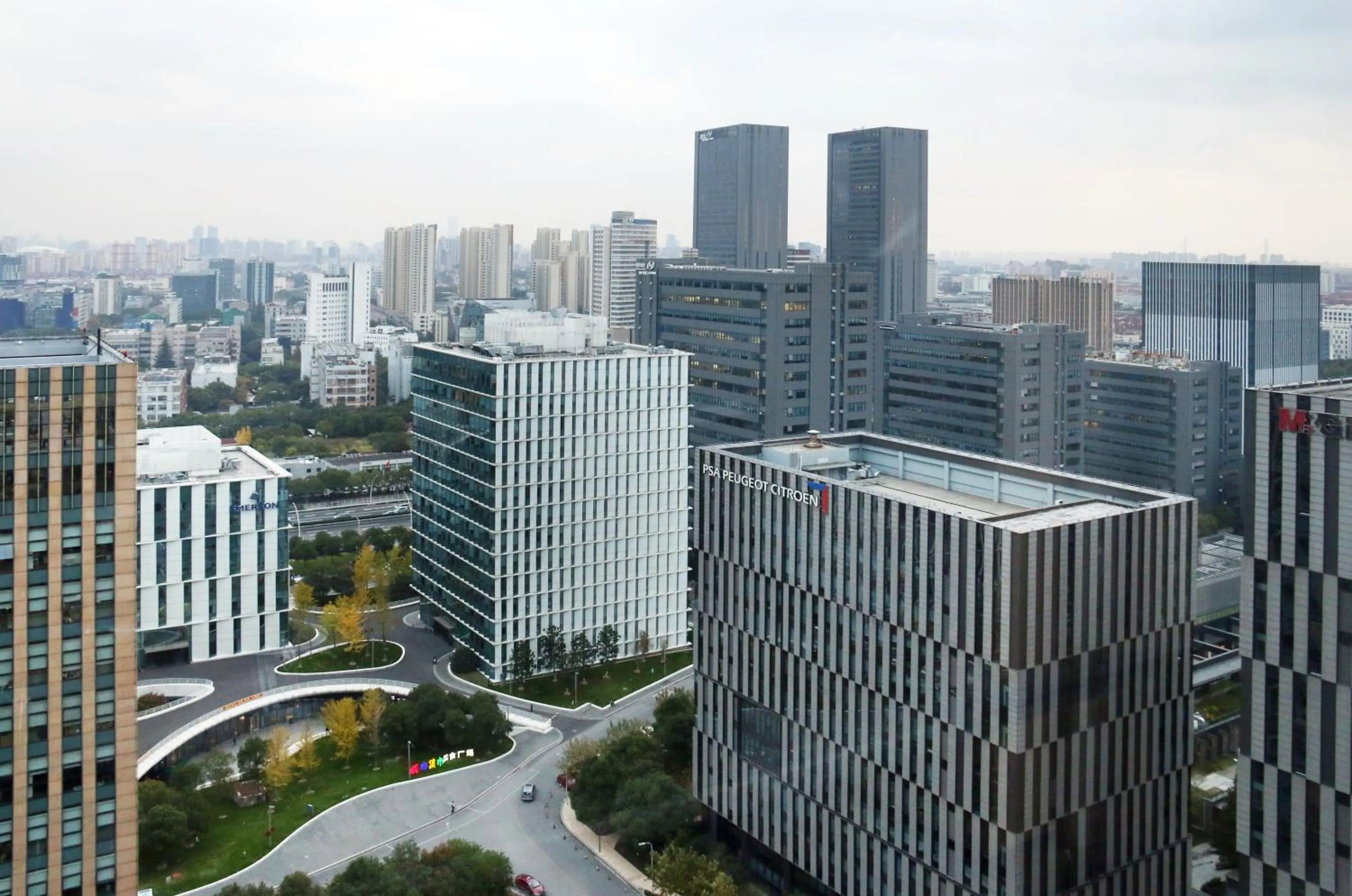 Property building in Renaissance Shanghai Caohejing Hotel