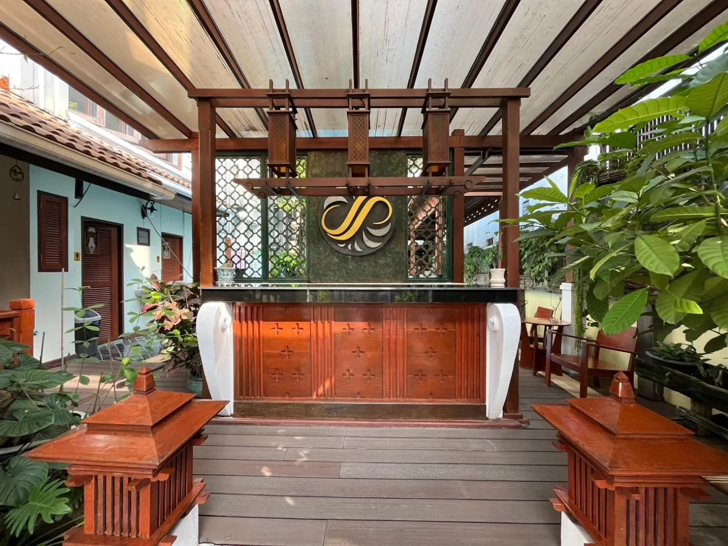 Property building in Sripat Guesthouse SHA Extra Plus