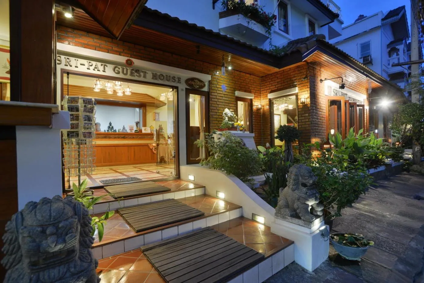 Facade/entrance in Sripat Guesthouse SHA Extra Plus