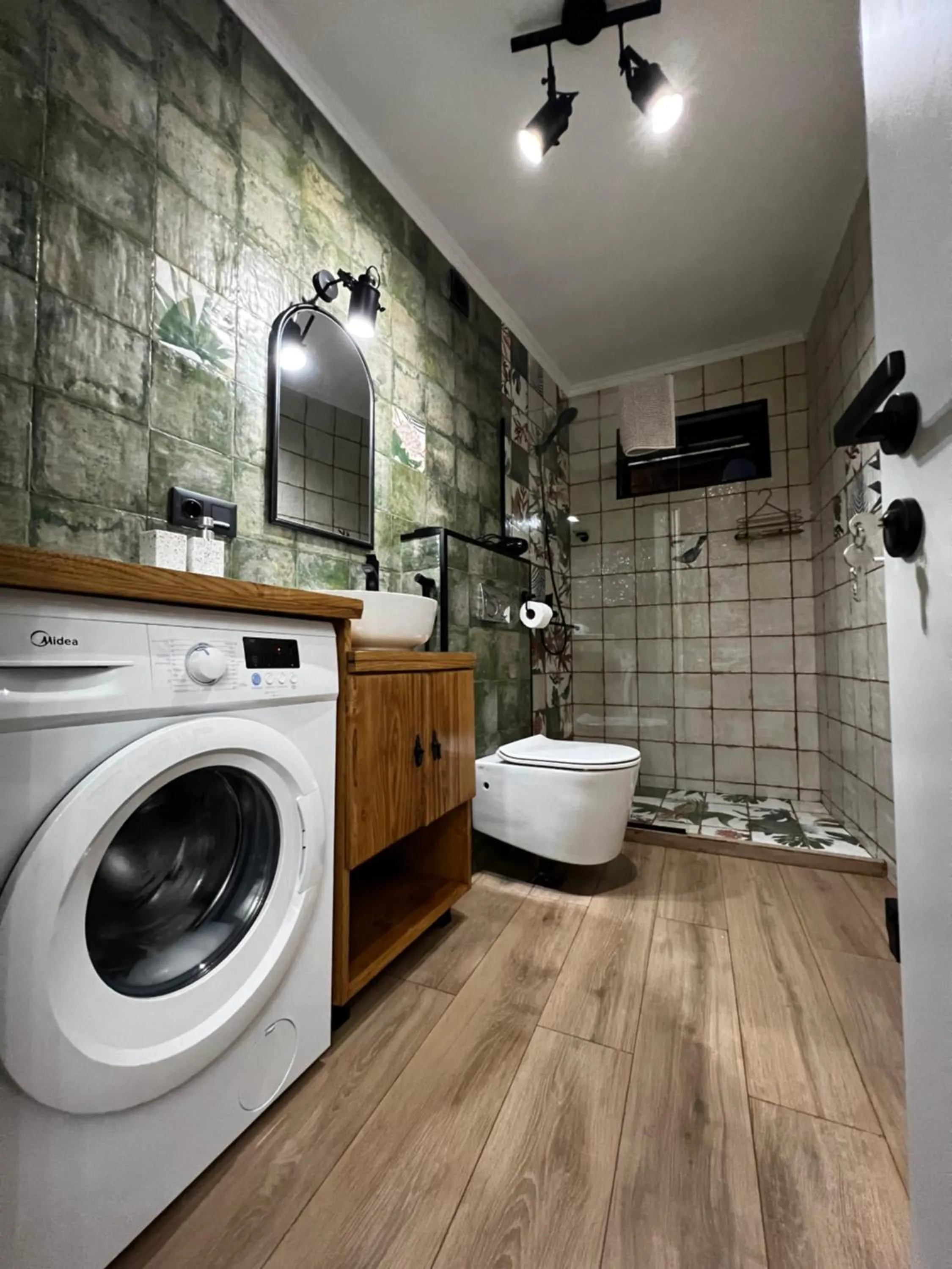 Toilet in Silver Hotel