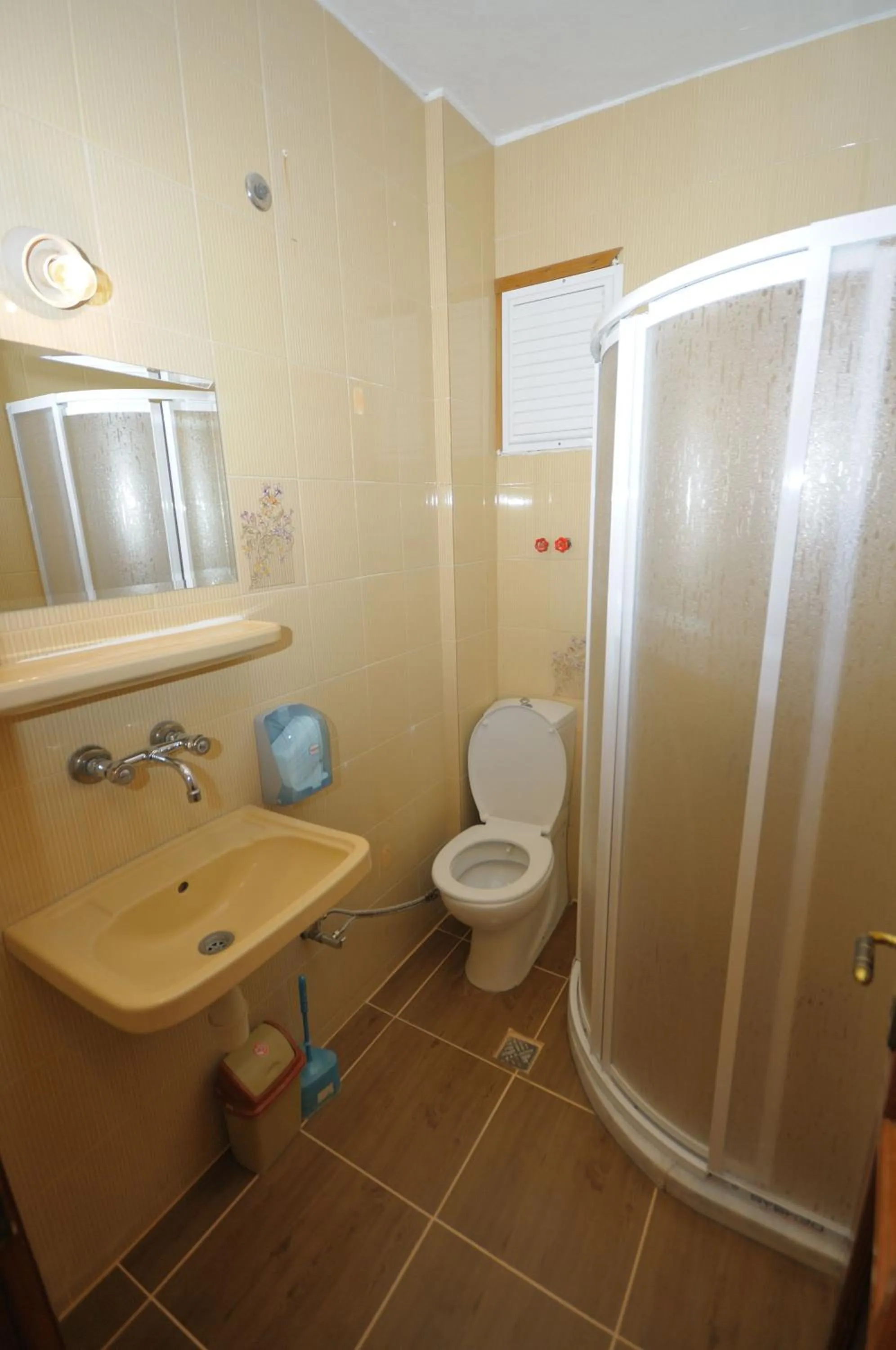 Bathroom in Koz Eren Otel Çeşme