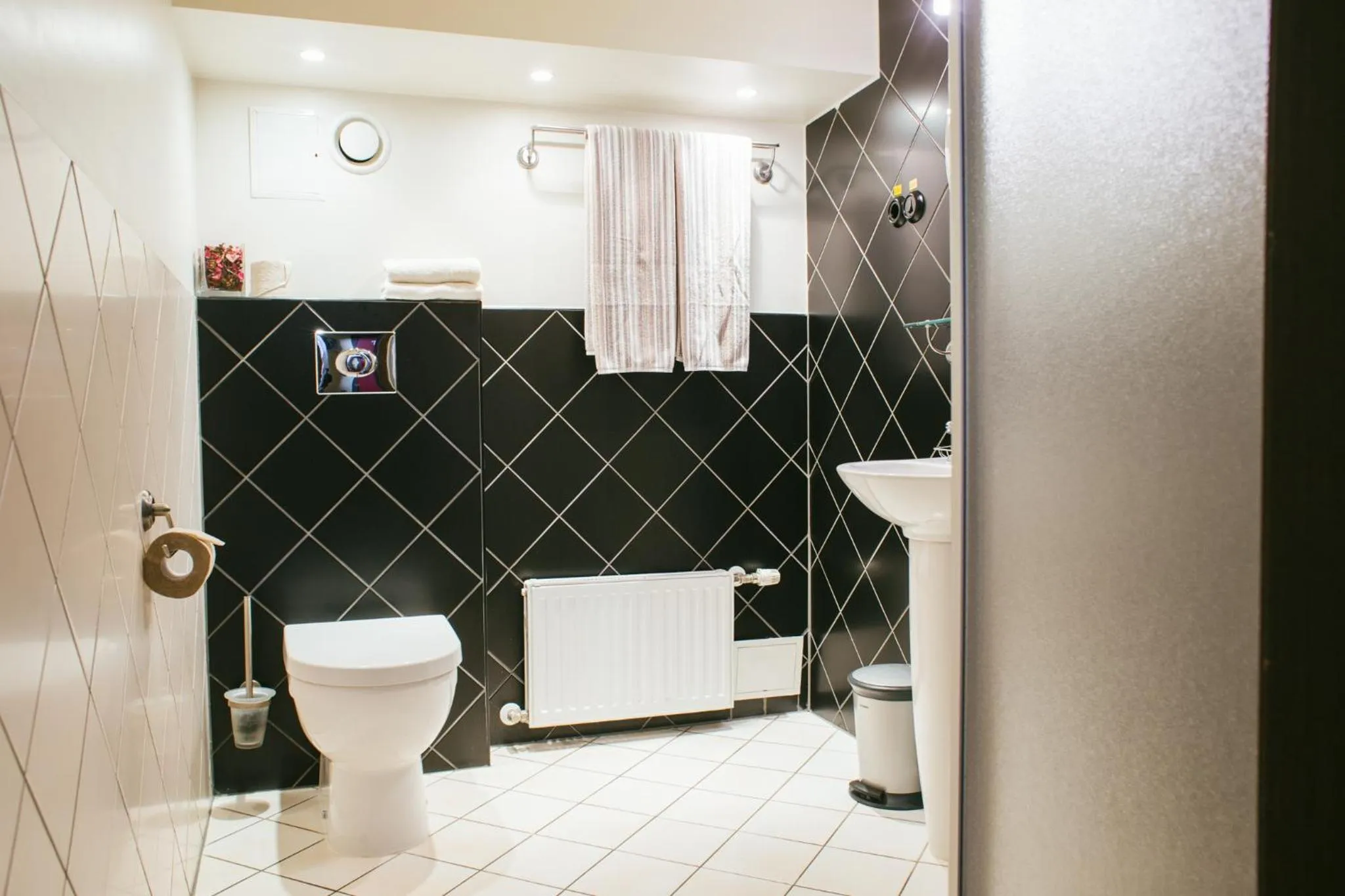 Bathroom in Kuldigas Metropole