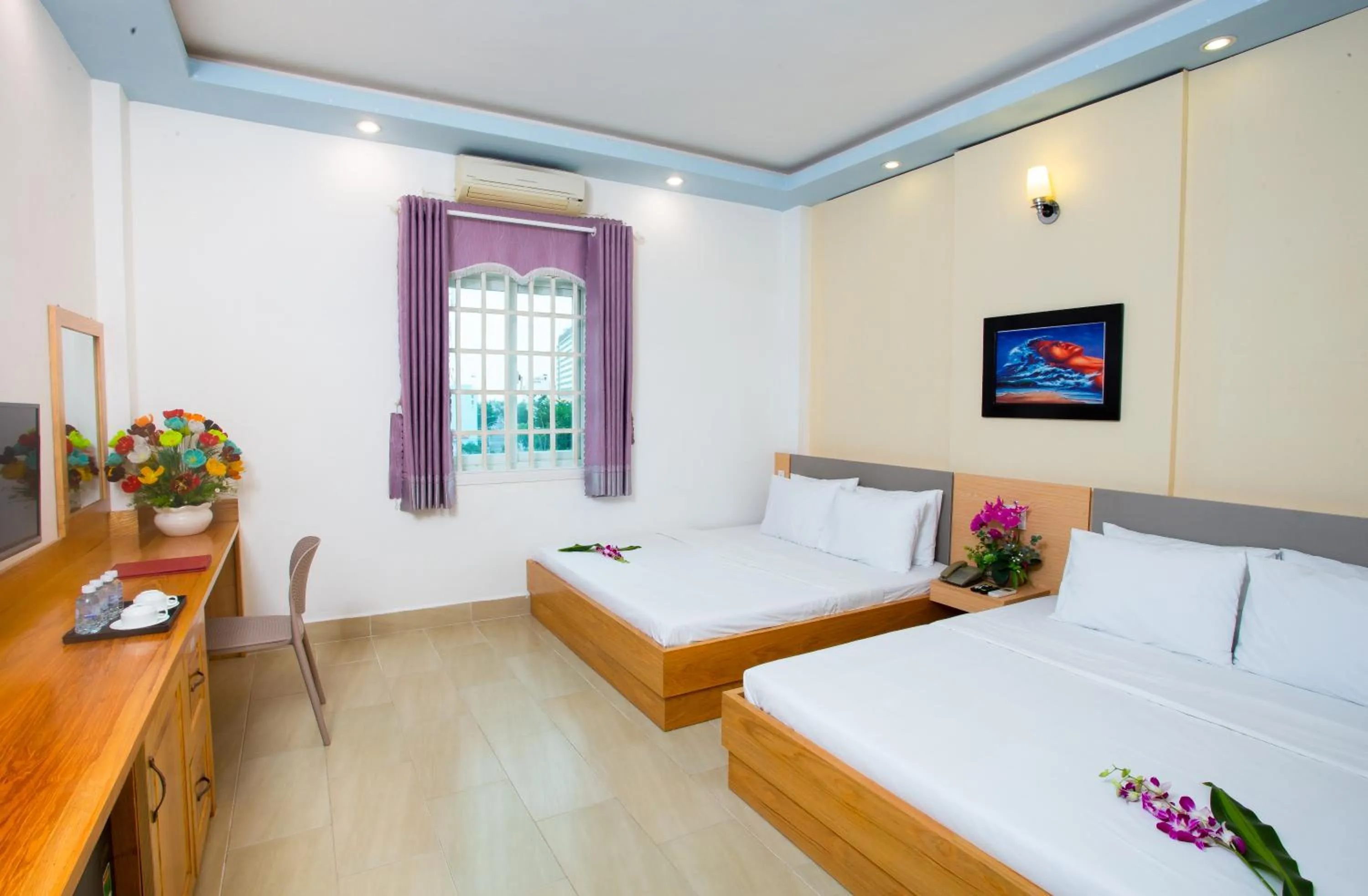 Bedroom, Bed in Gold Stars Hotel