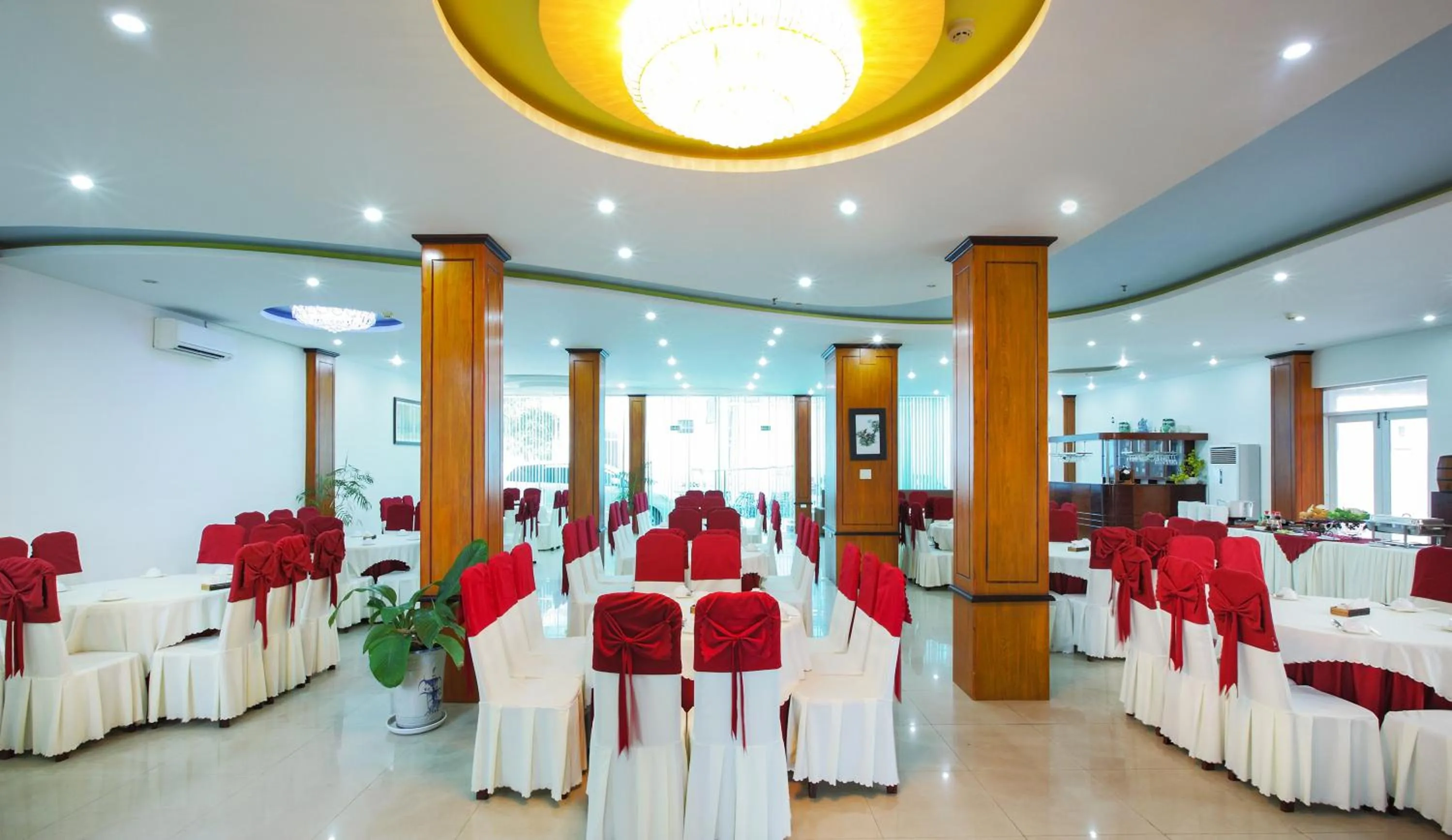 Banquet/Function facilities in Gold Stars Hotel
