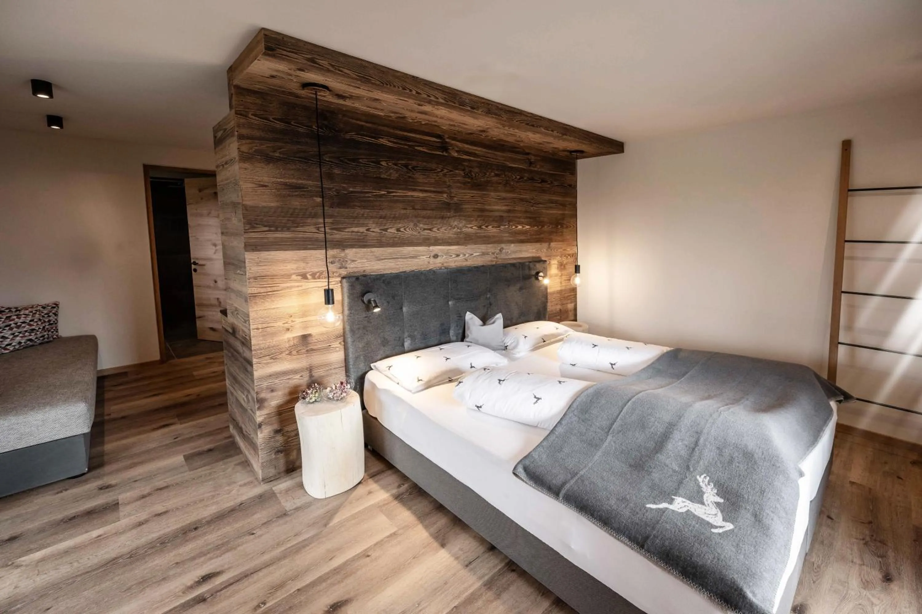 Photo of the whole room, Bed in Appartement- und Wellnesshotel Winkler