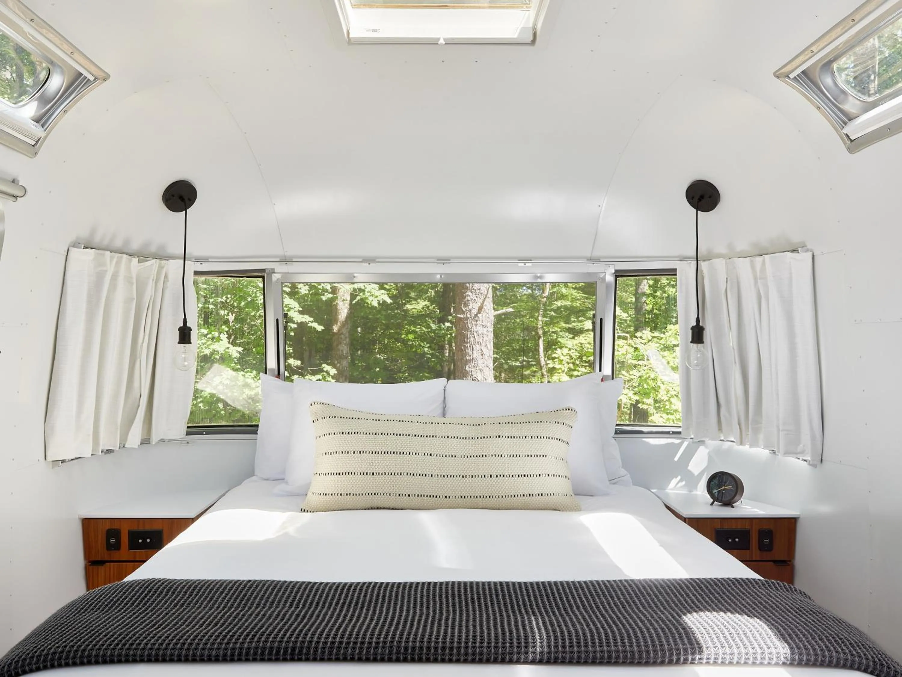 Bed in AutoCamp Yosemite