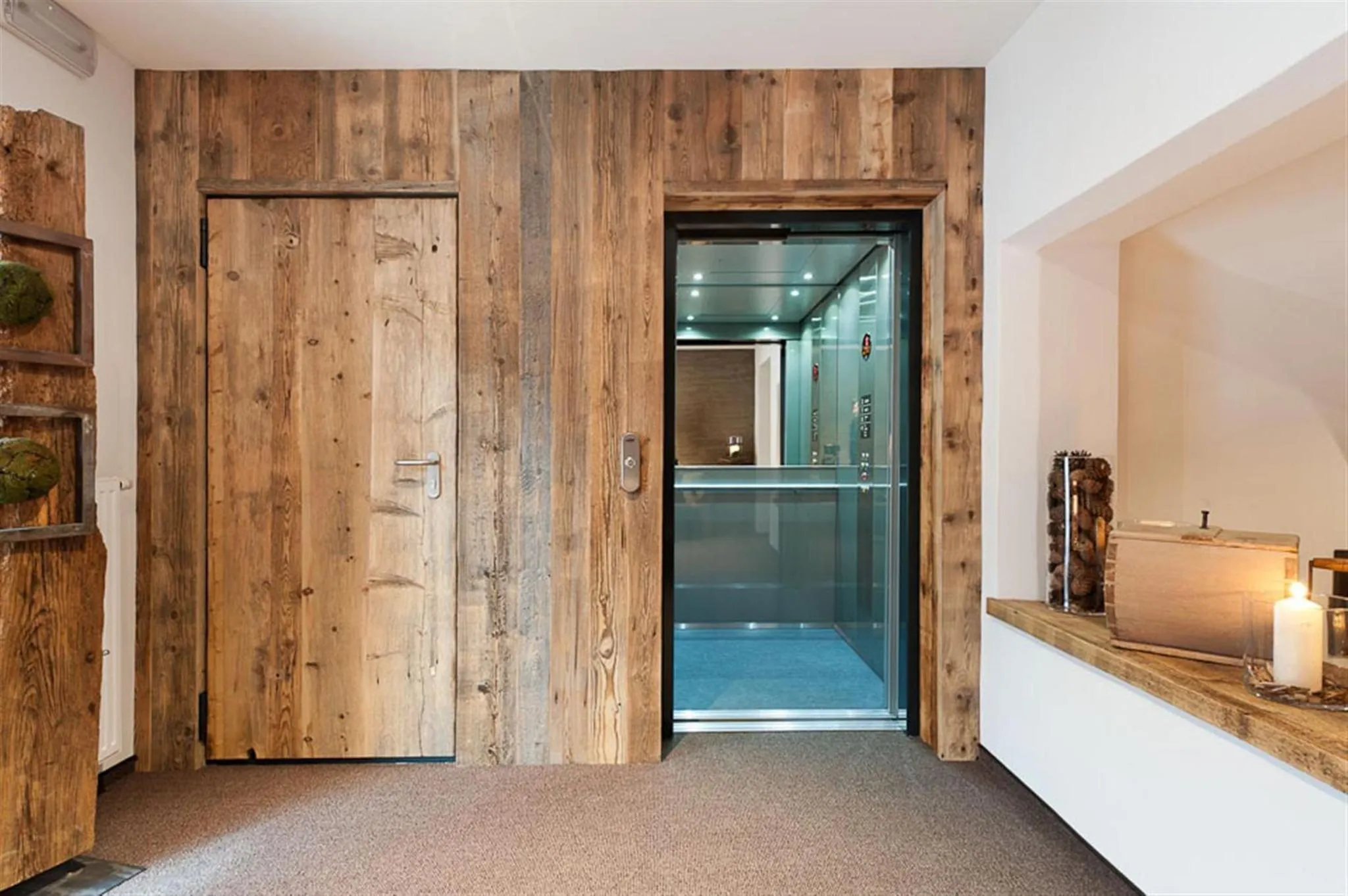 Decorative detail in Burgus - Design Suites & Apartments