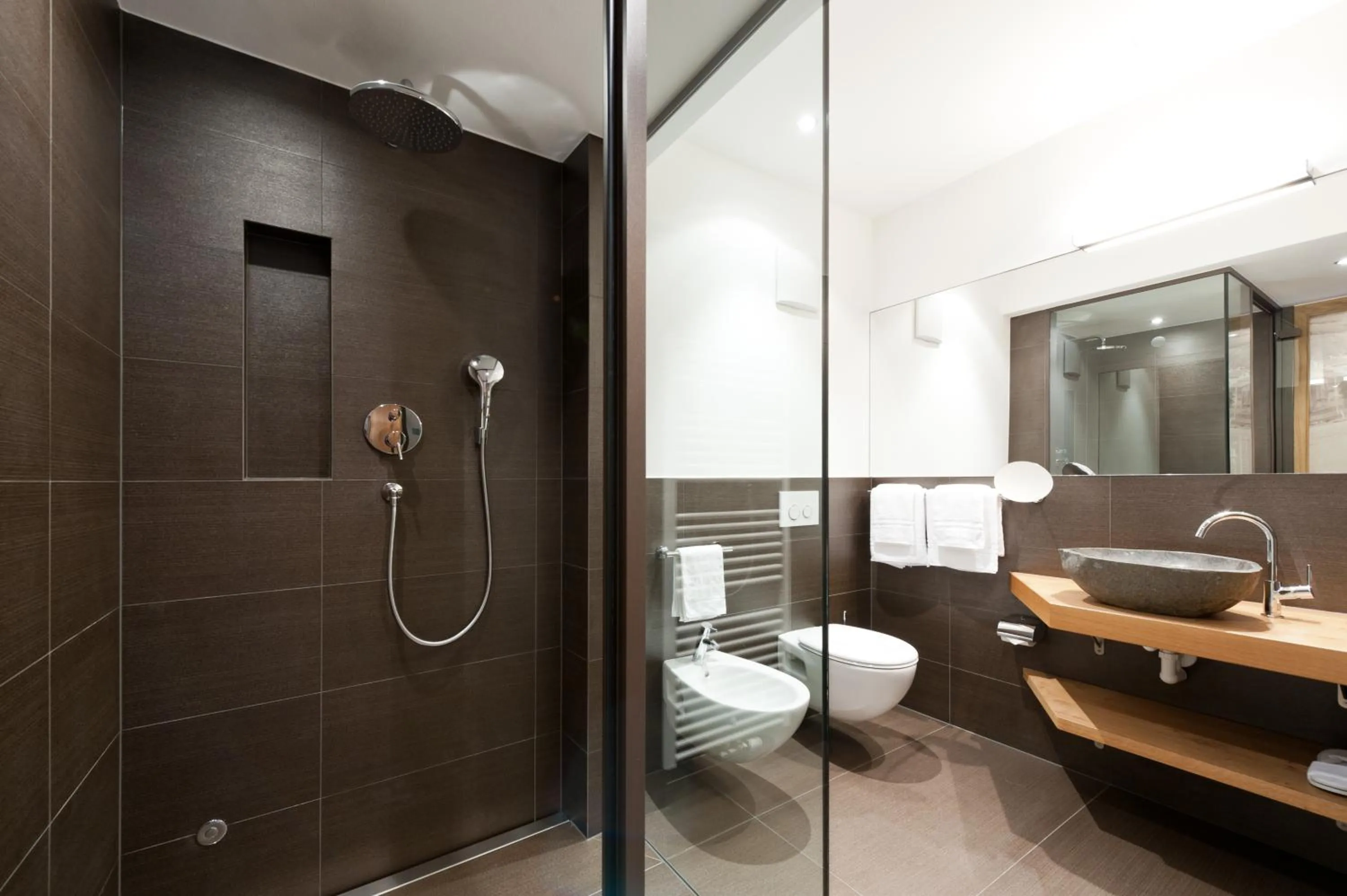Steam room in Burgus - Design Suites & Apartments