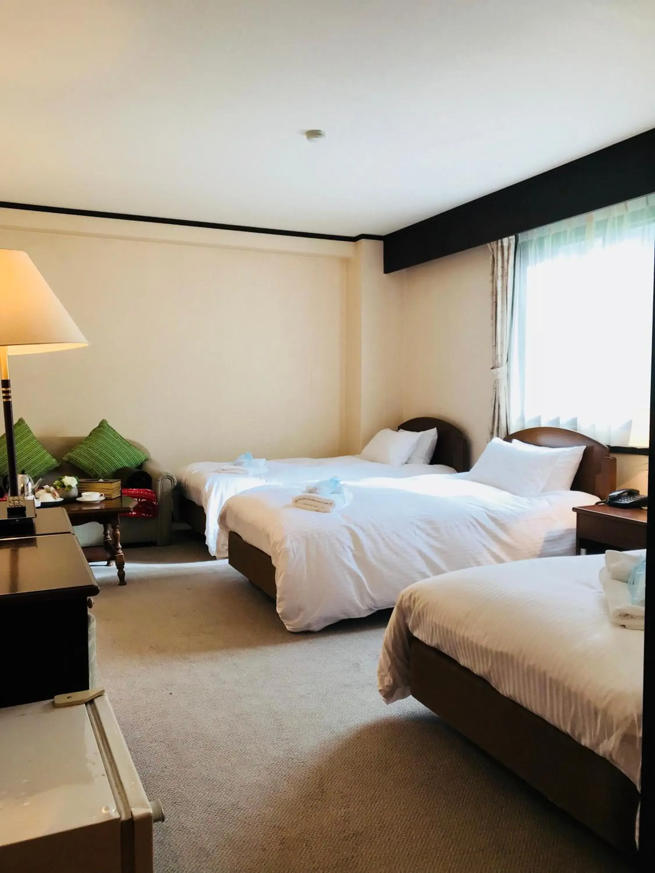 Triple Room - Annex - Non-Smoking in Shakespeare Hotel Triple Room - Annex - Non-Smoking in Shakespeare Hotel