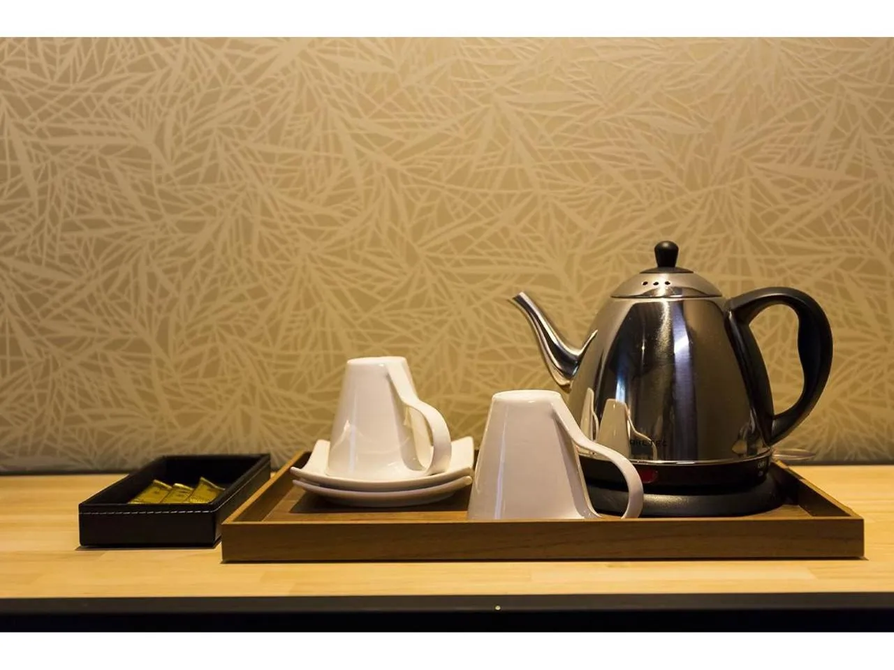 Coffee/tea facilities in Shakespeare Hotel