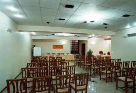 Business facilities in Hotel Ristorante Pedrocchi