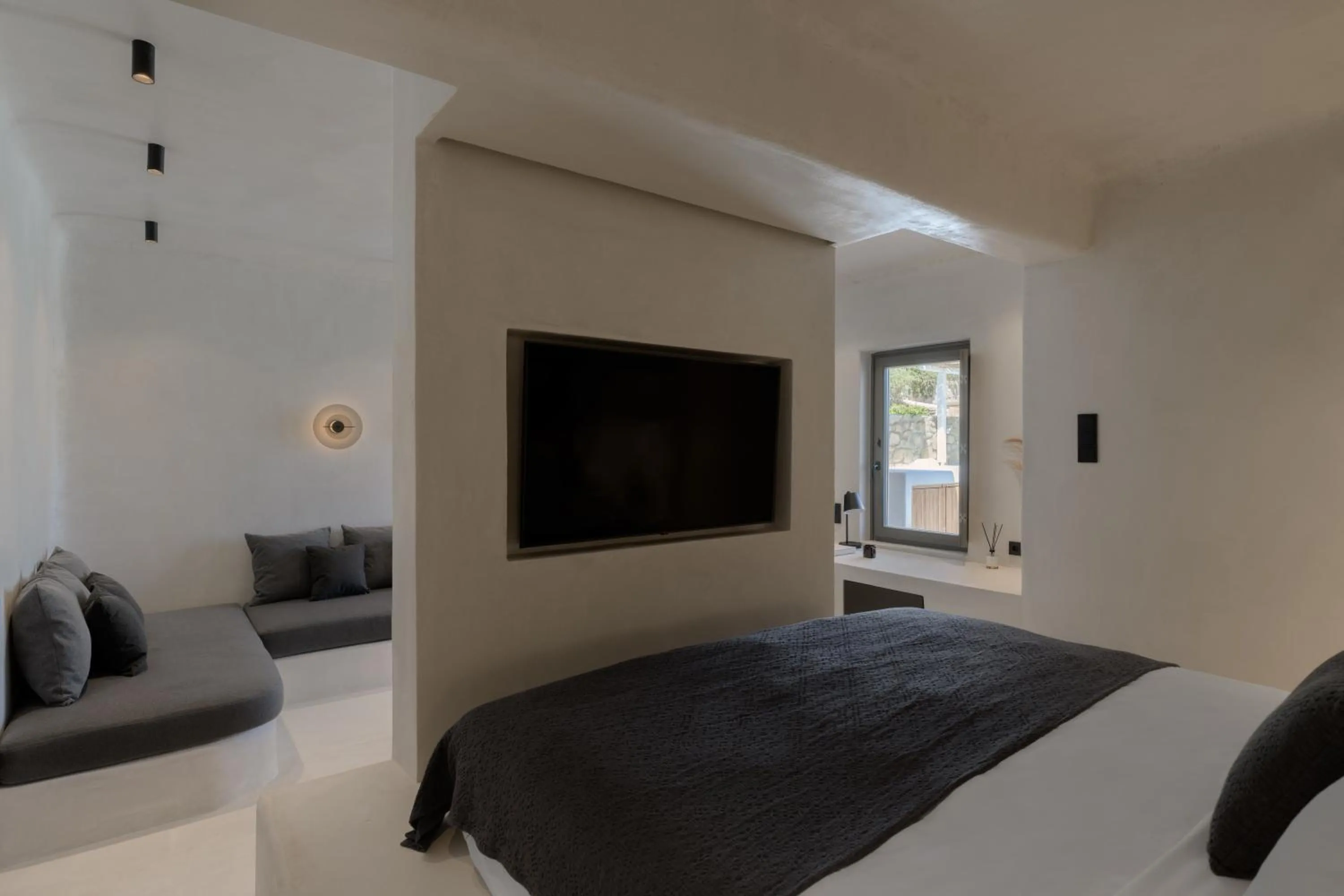 Bed in Rocabella Mykonos Hotel