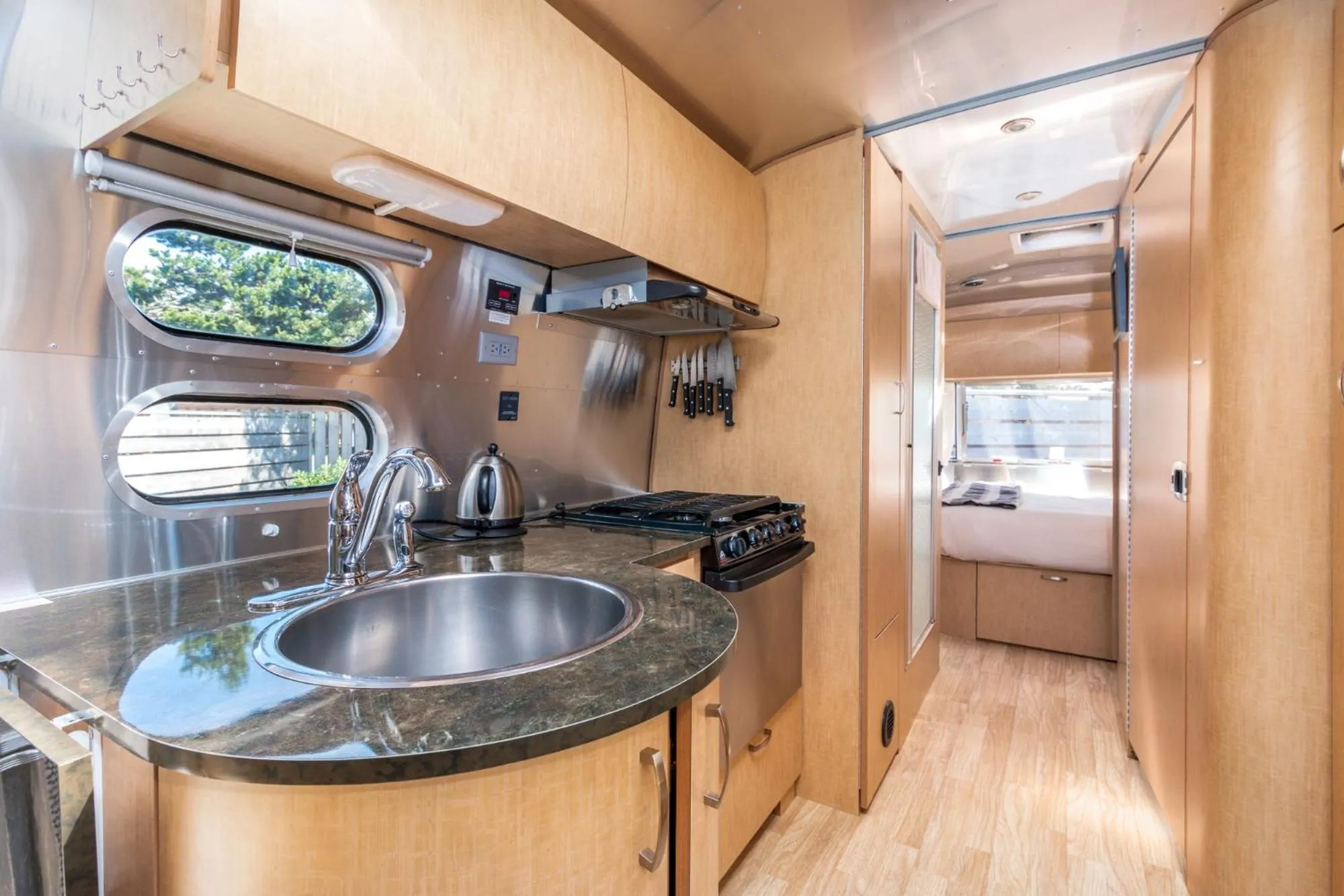 Kitchen or kitchenette in Hart’s Camp Airstream Hotel & RV Park