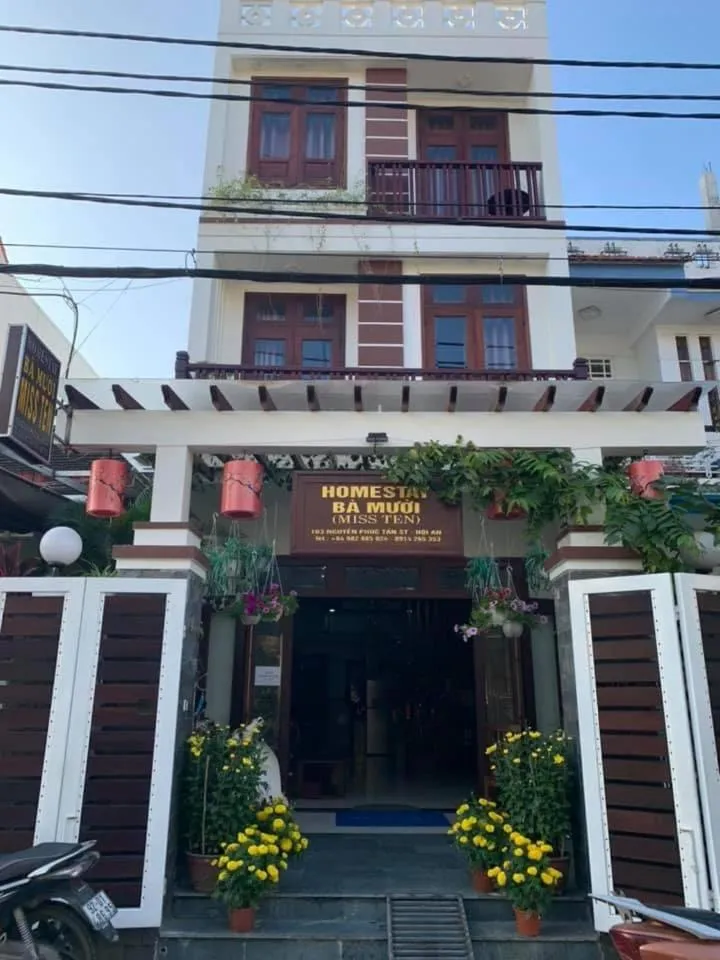 Facade/entrance in Miss Ten Homestay