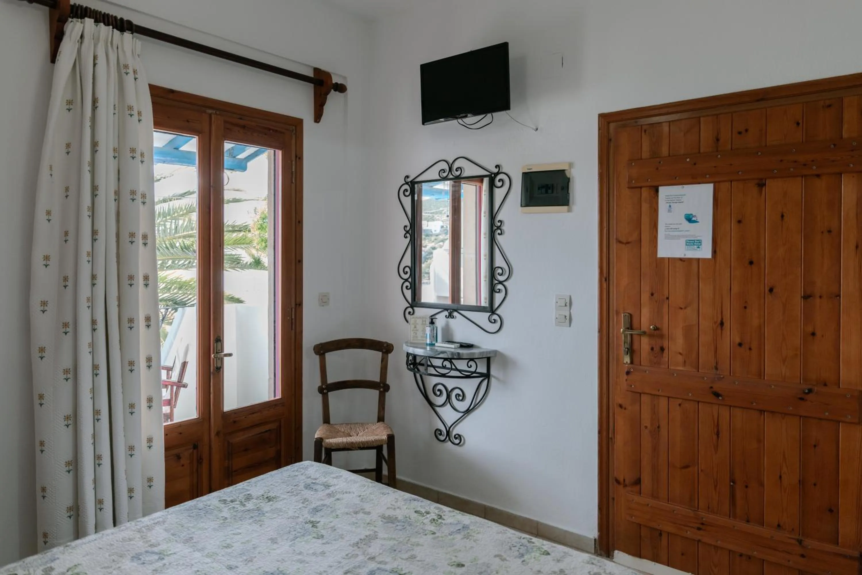 Photo of the whole room, Bed in Patras Apartments