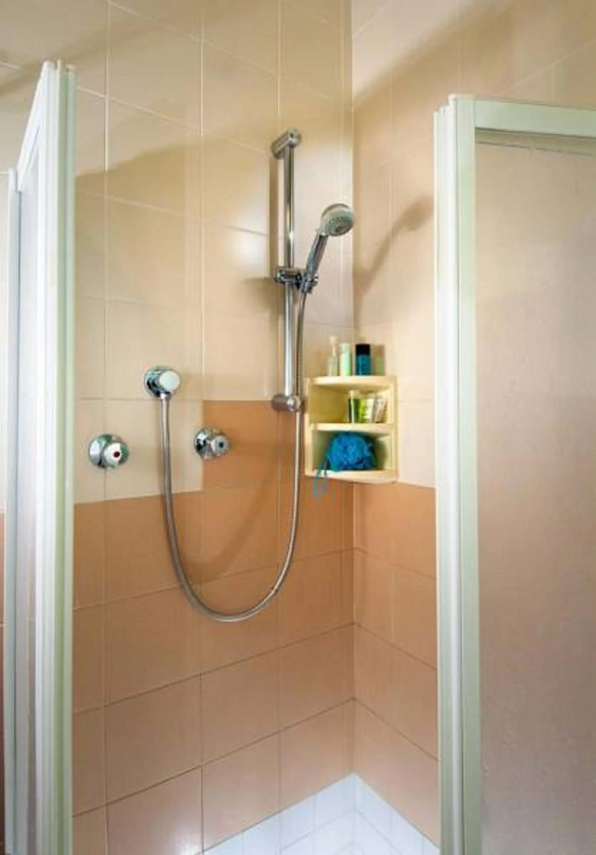 Bathroom in Hotel Diana