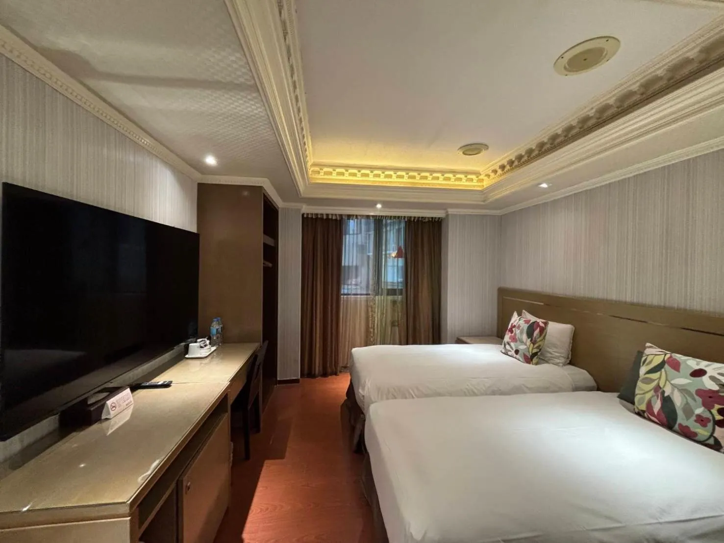 Bed in Tai Hope Hotel