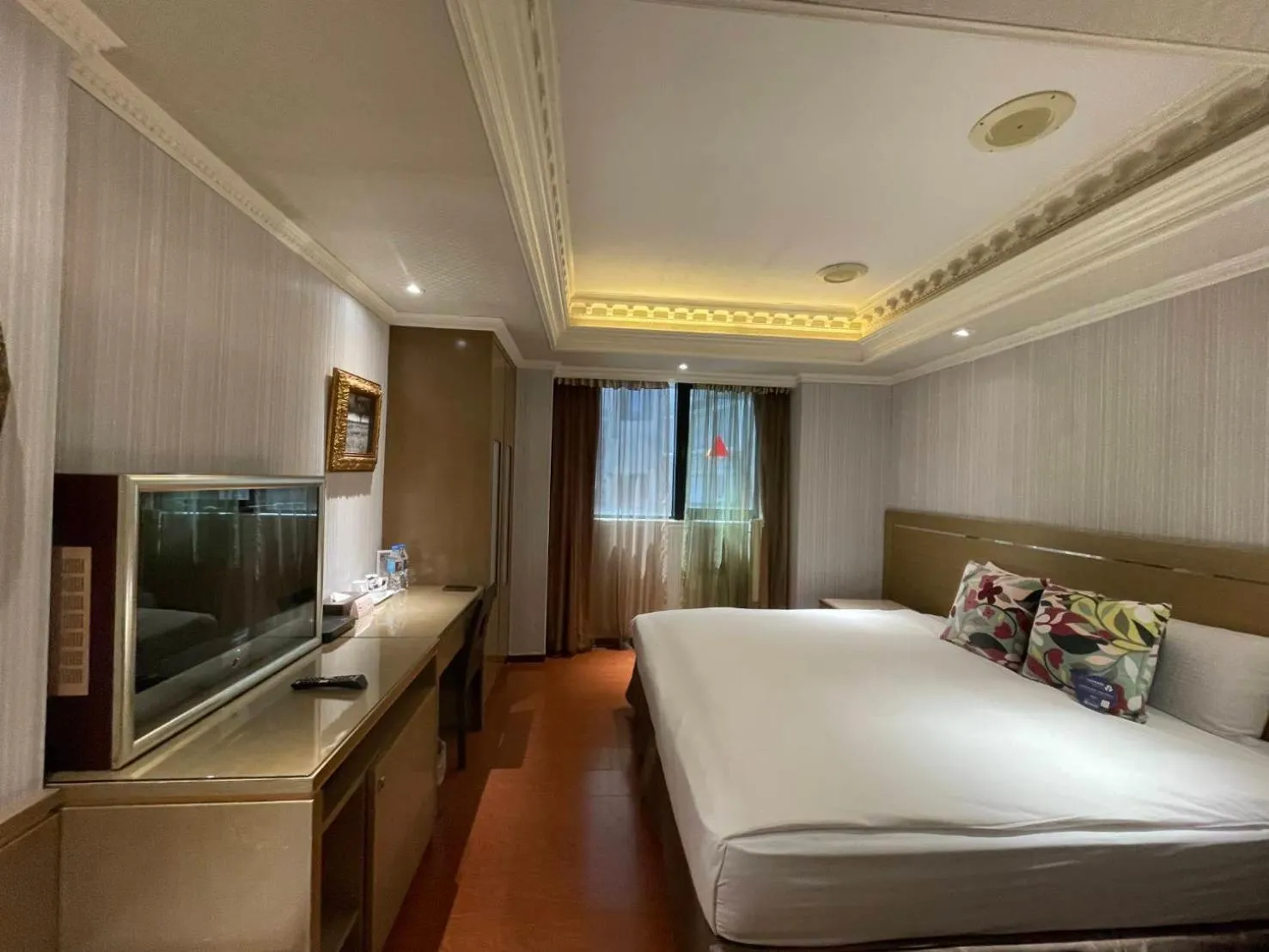 Bed in Tai Hope Hotel