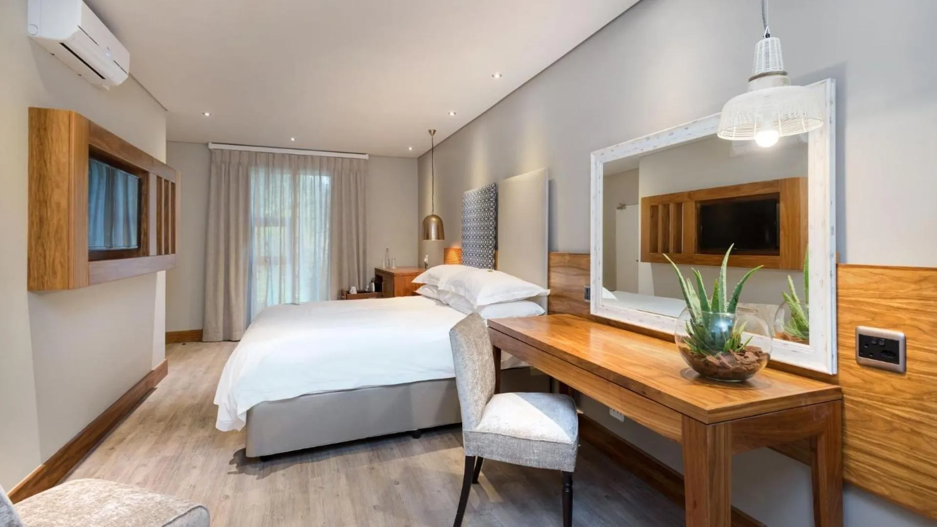 Bed in ANEW Resort Hunters Rest Rustenburg