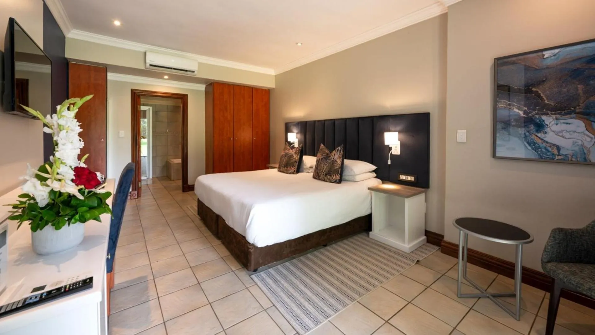 Bed in ANEW Resort Hunters Rest Rustenburg