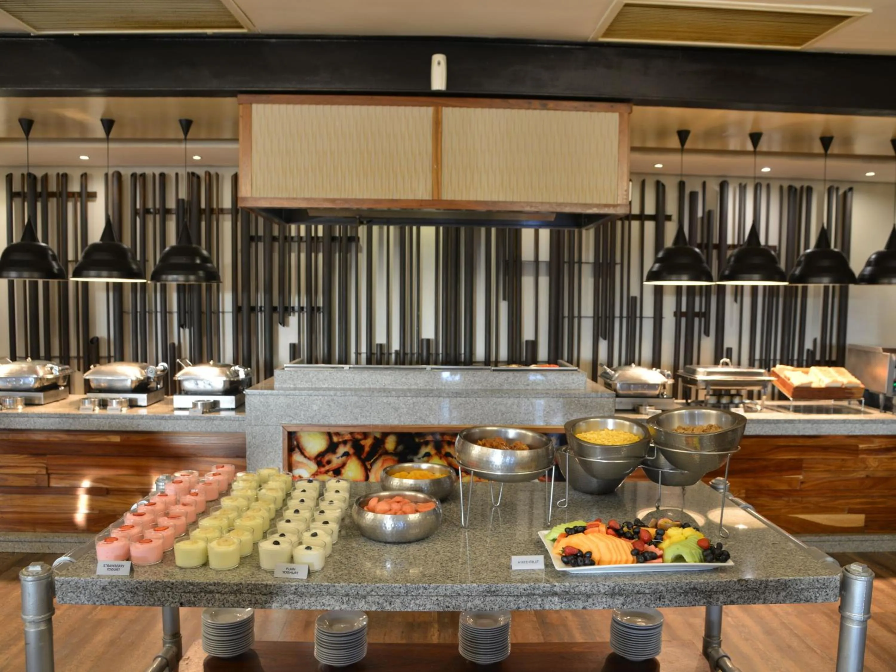 Food and drinks in ANEW Resort Hunters Rest Rustenburg