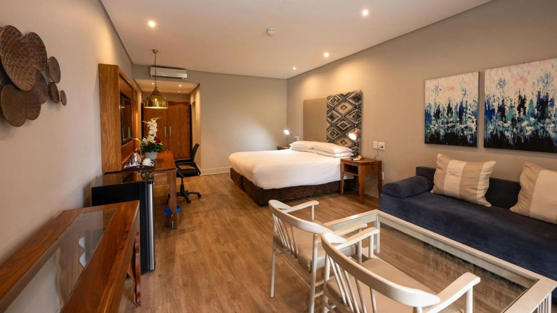 Bed in ANEW Resort Hunters Rest Rustenburg