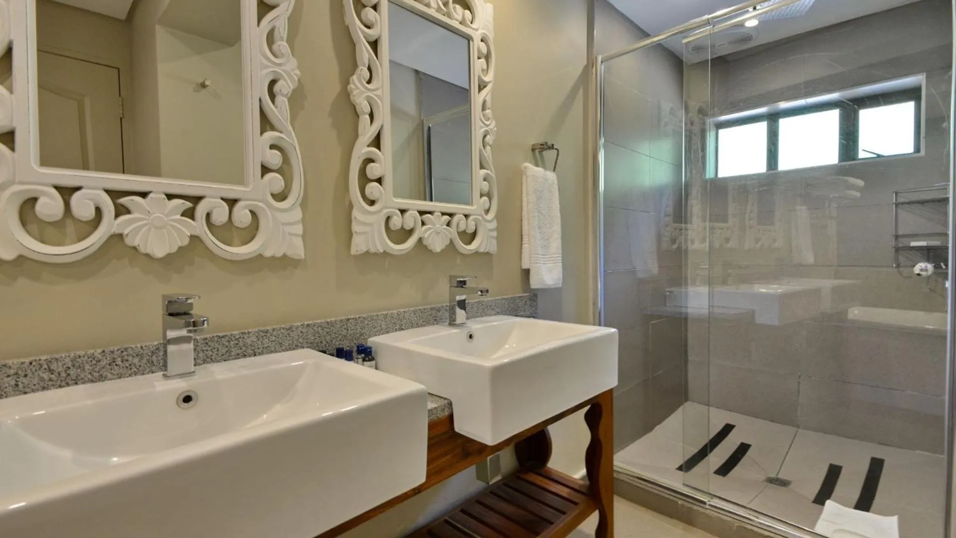 Shower in ANEW Resort Hunters Rest Rustenburg