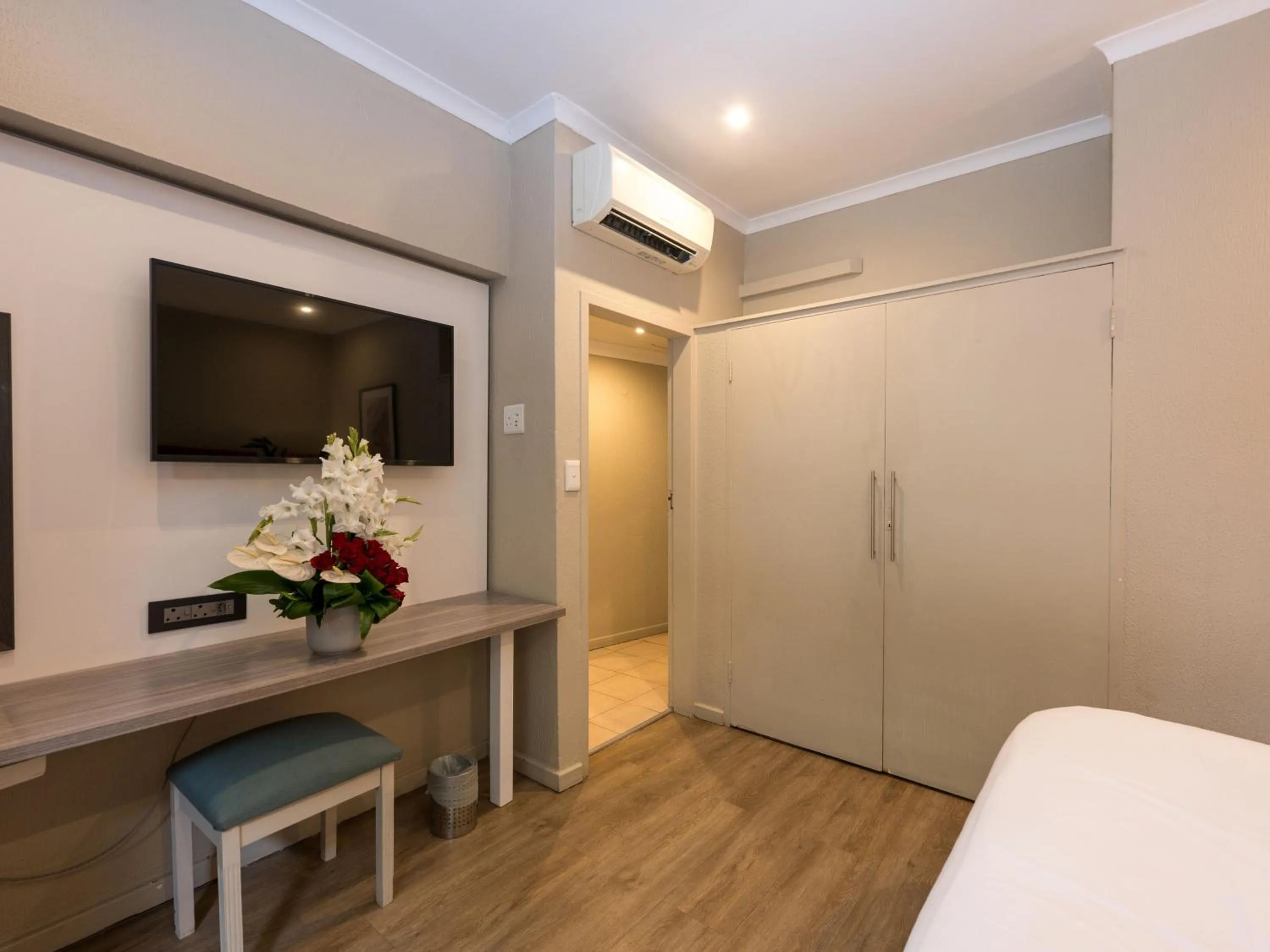 Bed in ANEW Resort Hunters Rest Rustenburg